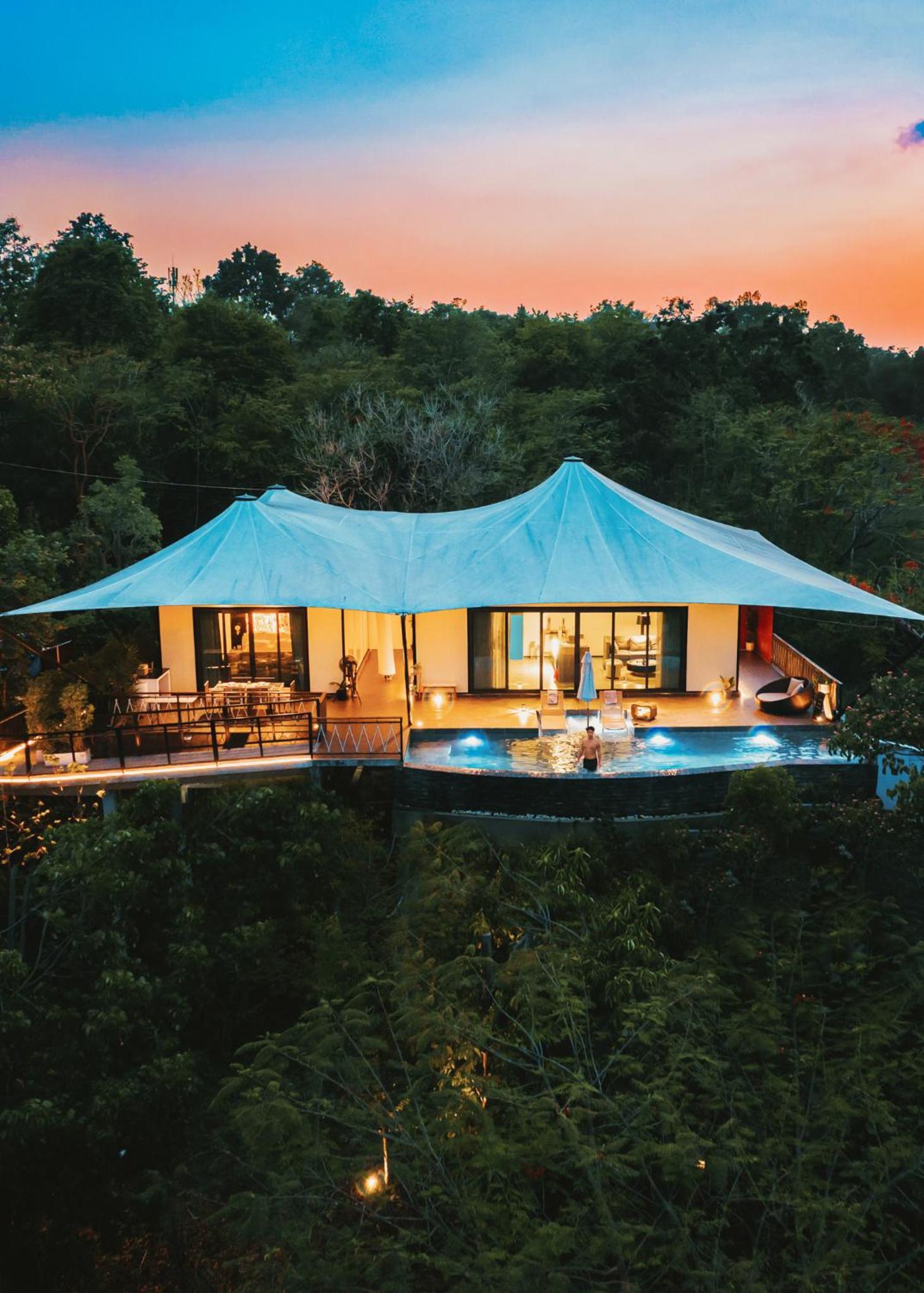 Villa with Private Pool photo 2