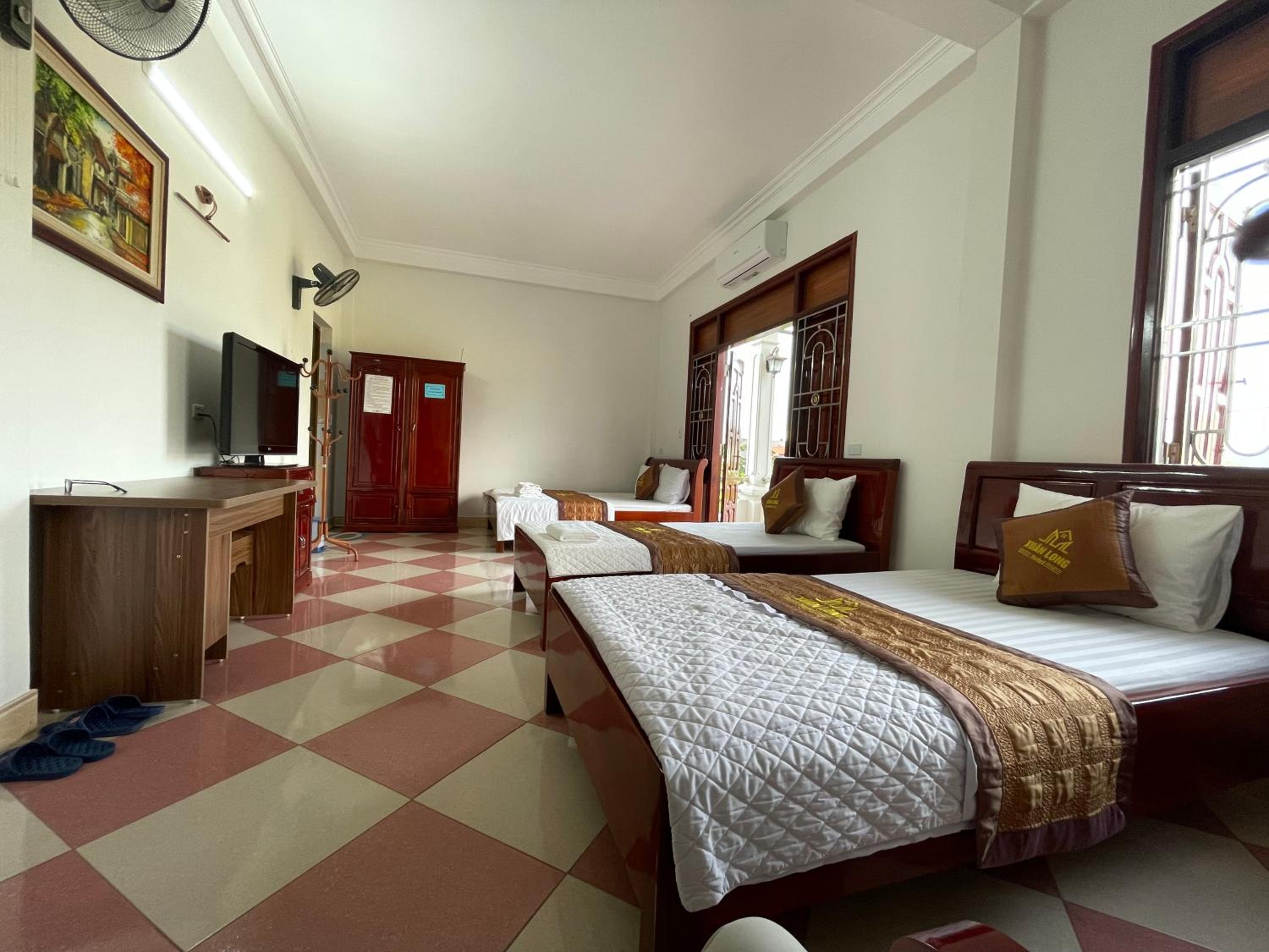 Mixed Dormitory Room photo 1