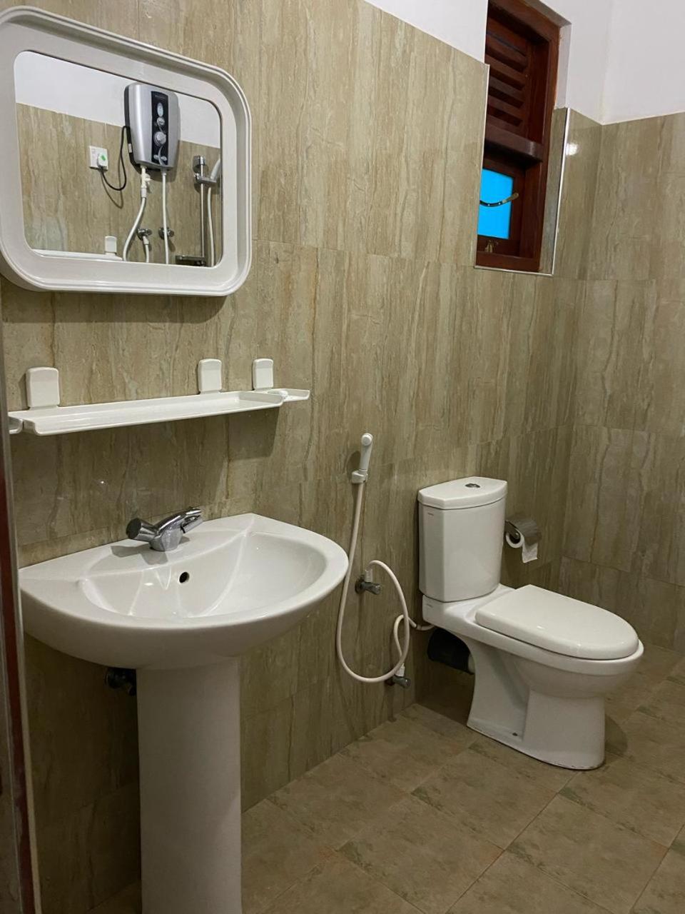 Deluxe Triple Room photo 2