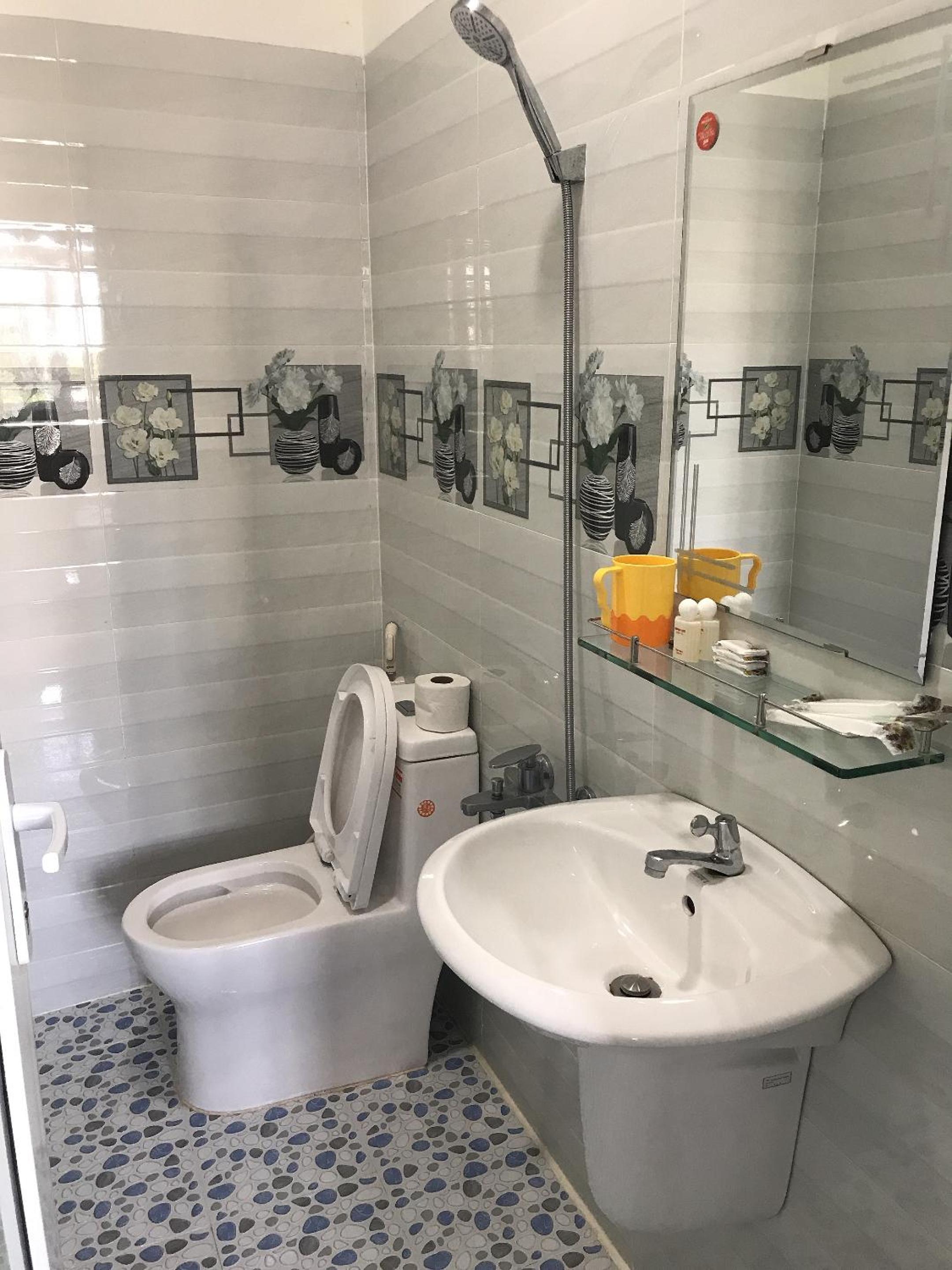 Single Room photo 2