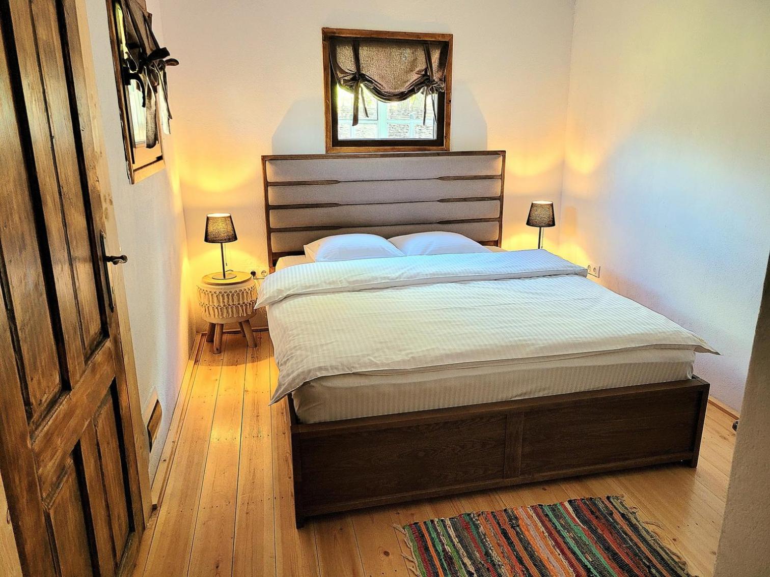 Economy Double Room photo 1