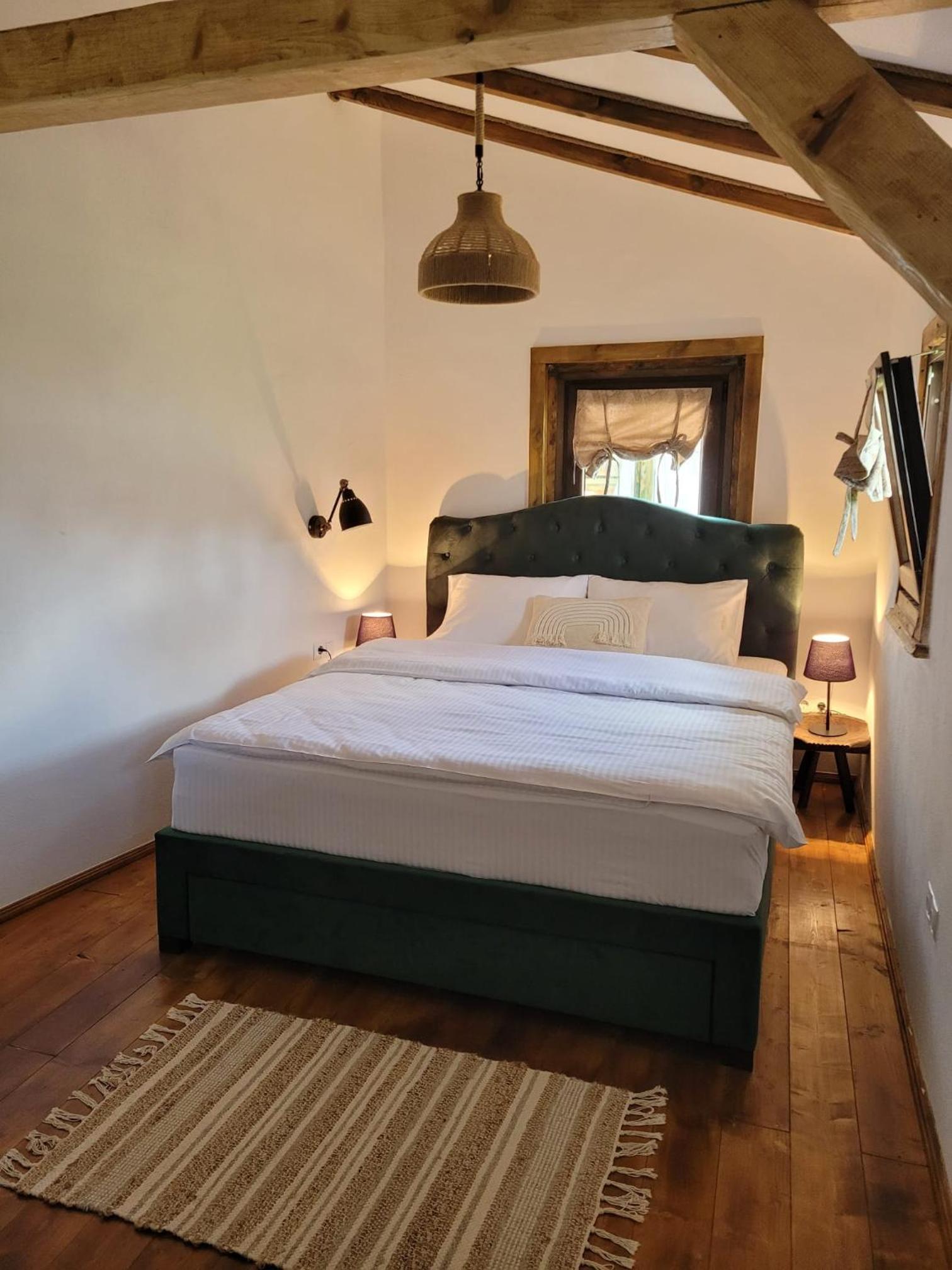 Economy Double Room photo 1