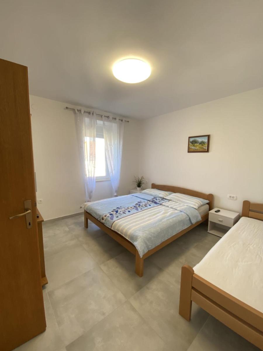 One Bedroom Apartment