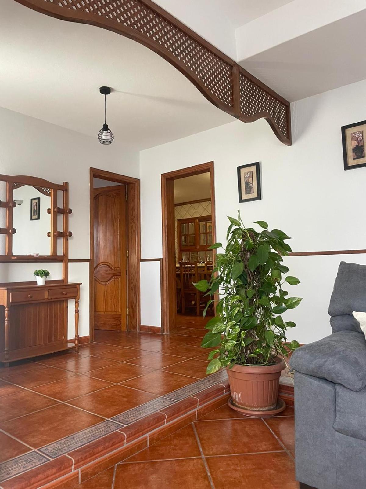 Casa de cuatro habitaciones