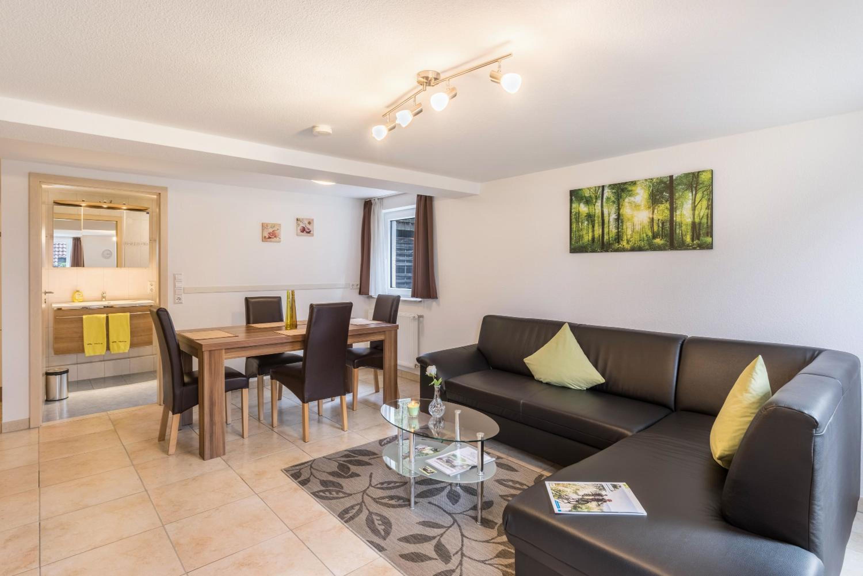 One-Bedroom Apartment with Garden View photo 3