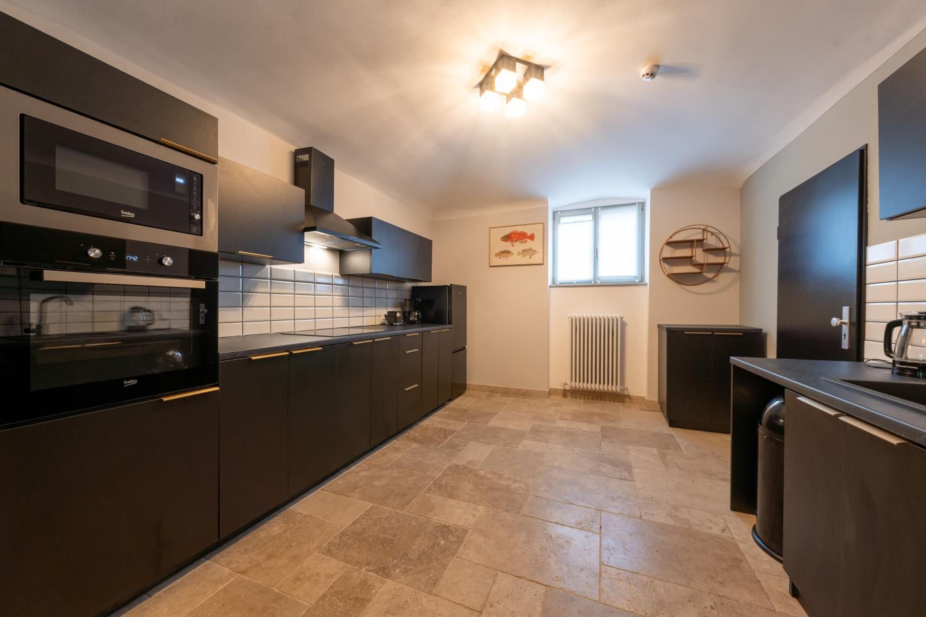 Apartment with Garden View - Photo 15