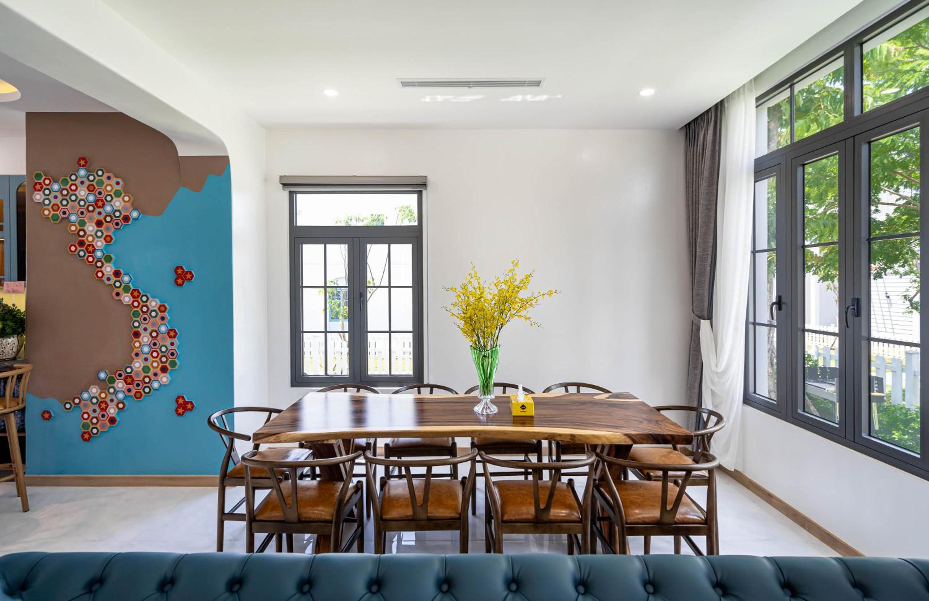 Three-Bedroom Villa photo 2
