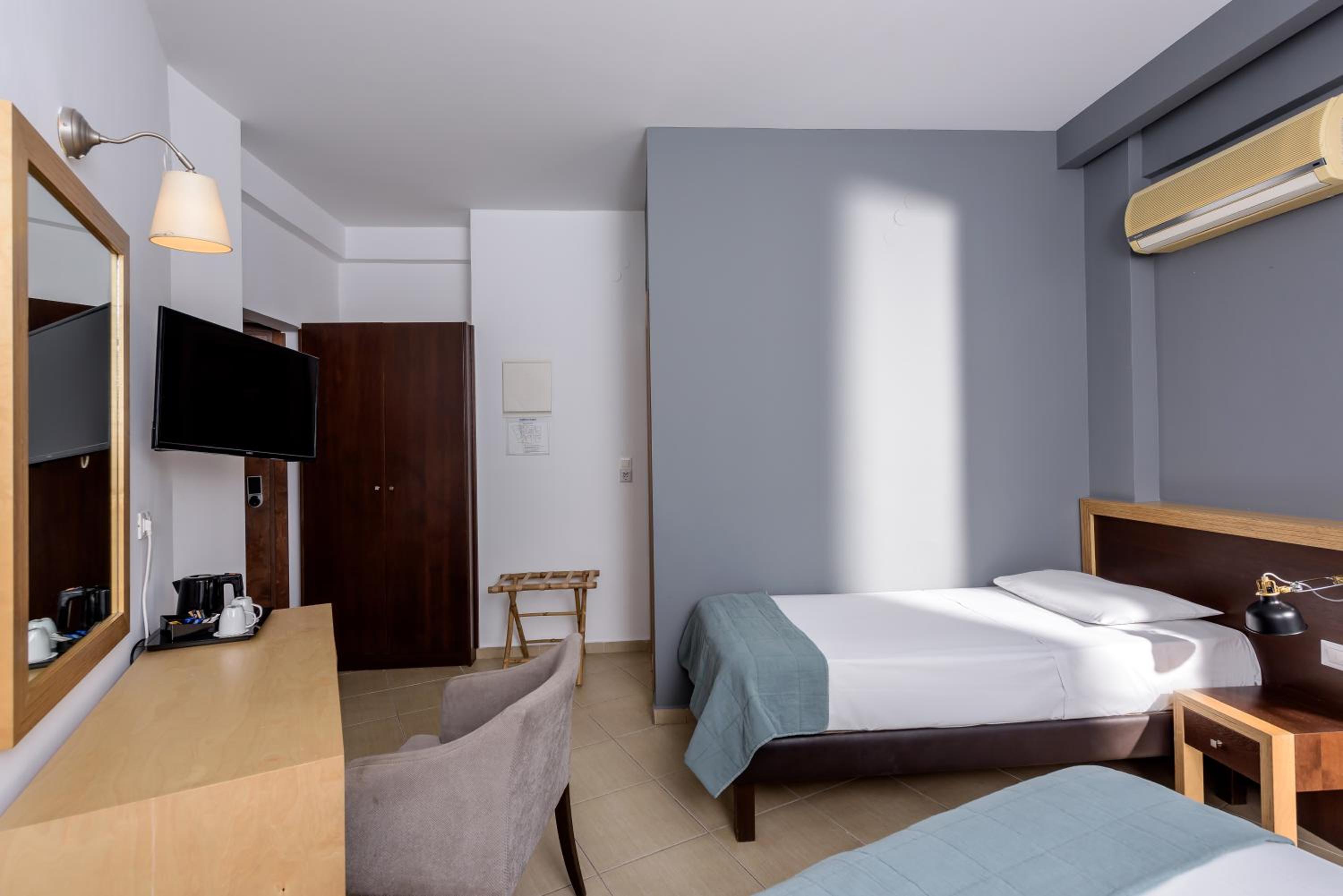 Triple Room photo 2