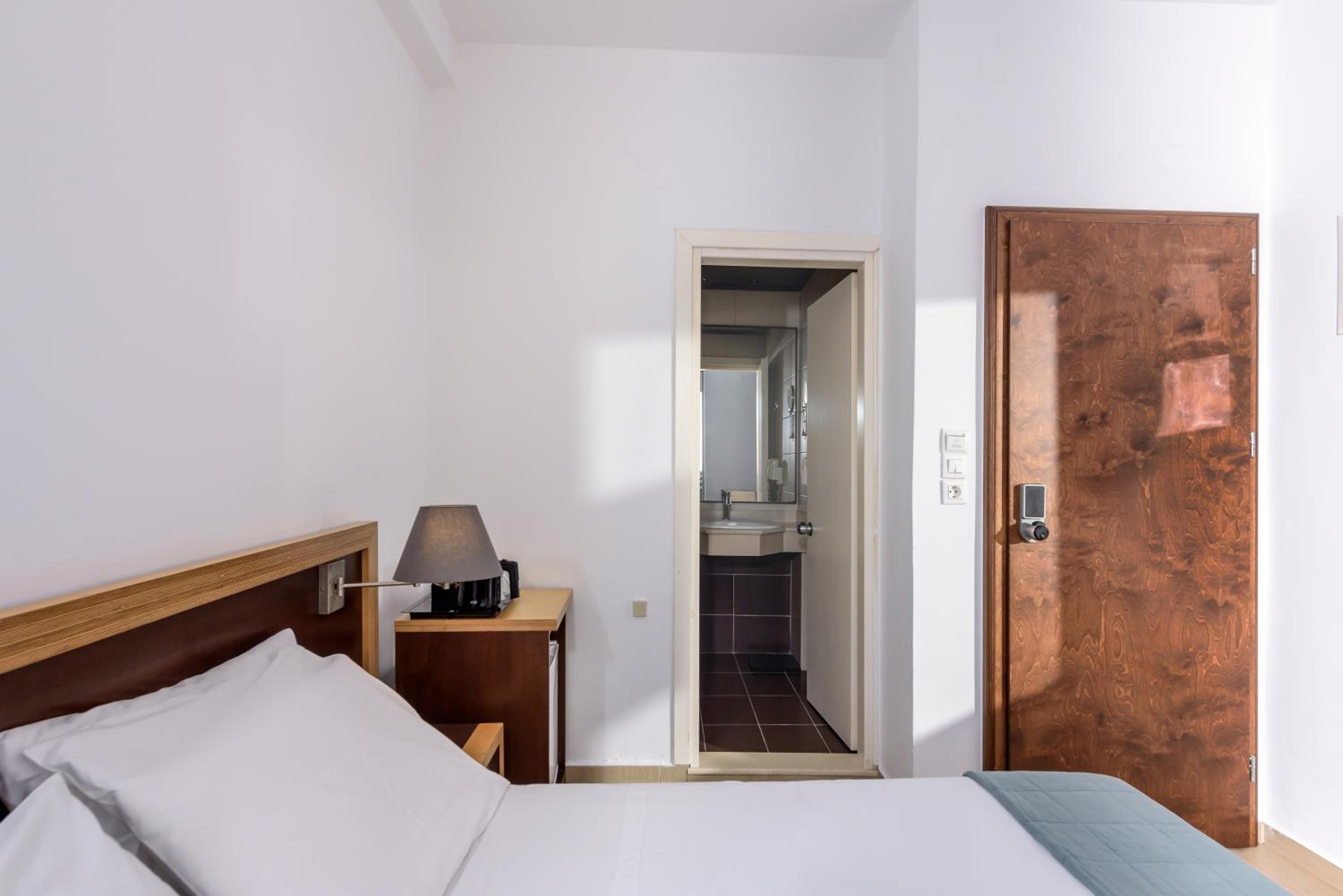 Double or Twin Room photo 2