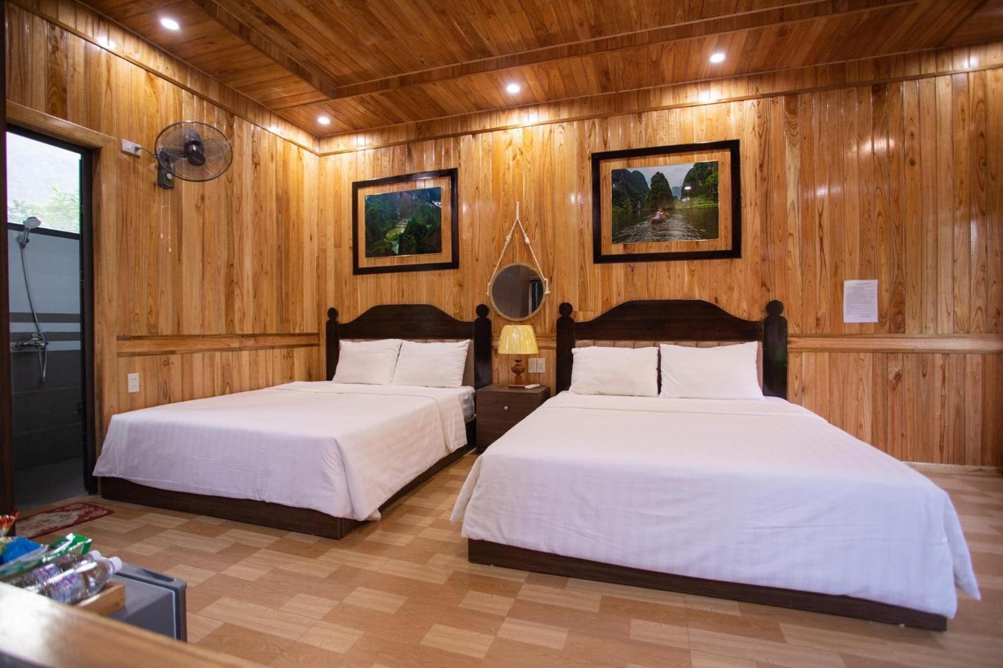 Quadruple Room with Mountain View