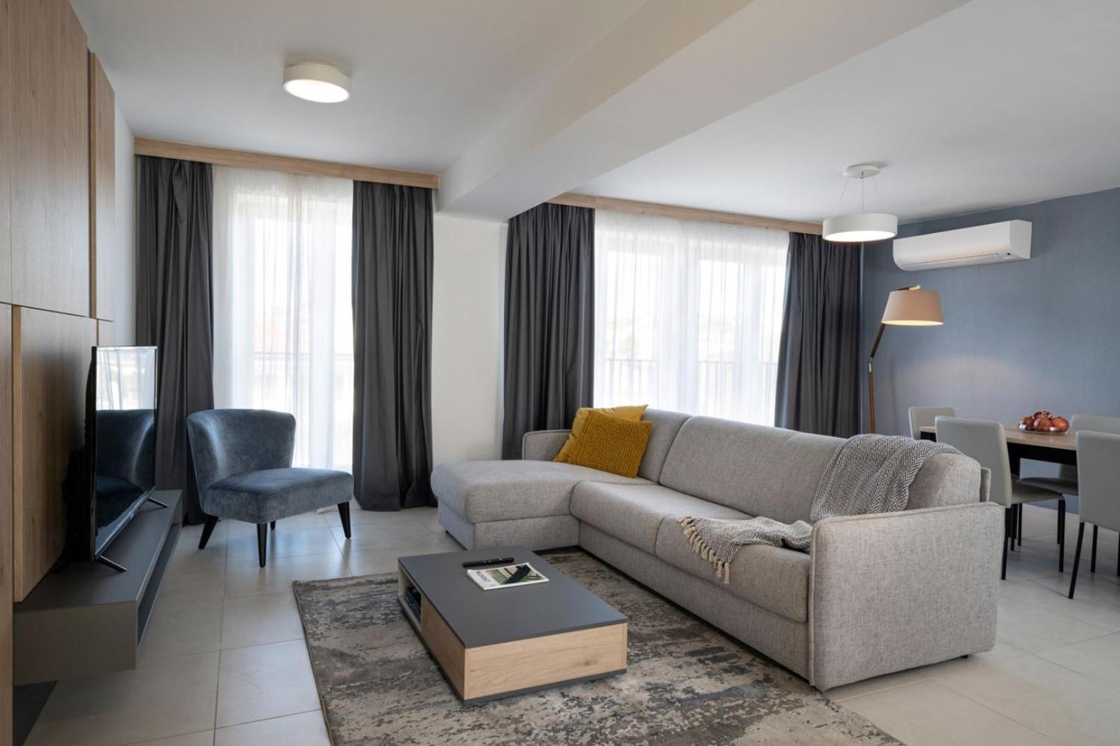 Apartment with Sea View