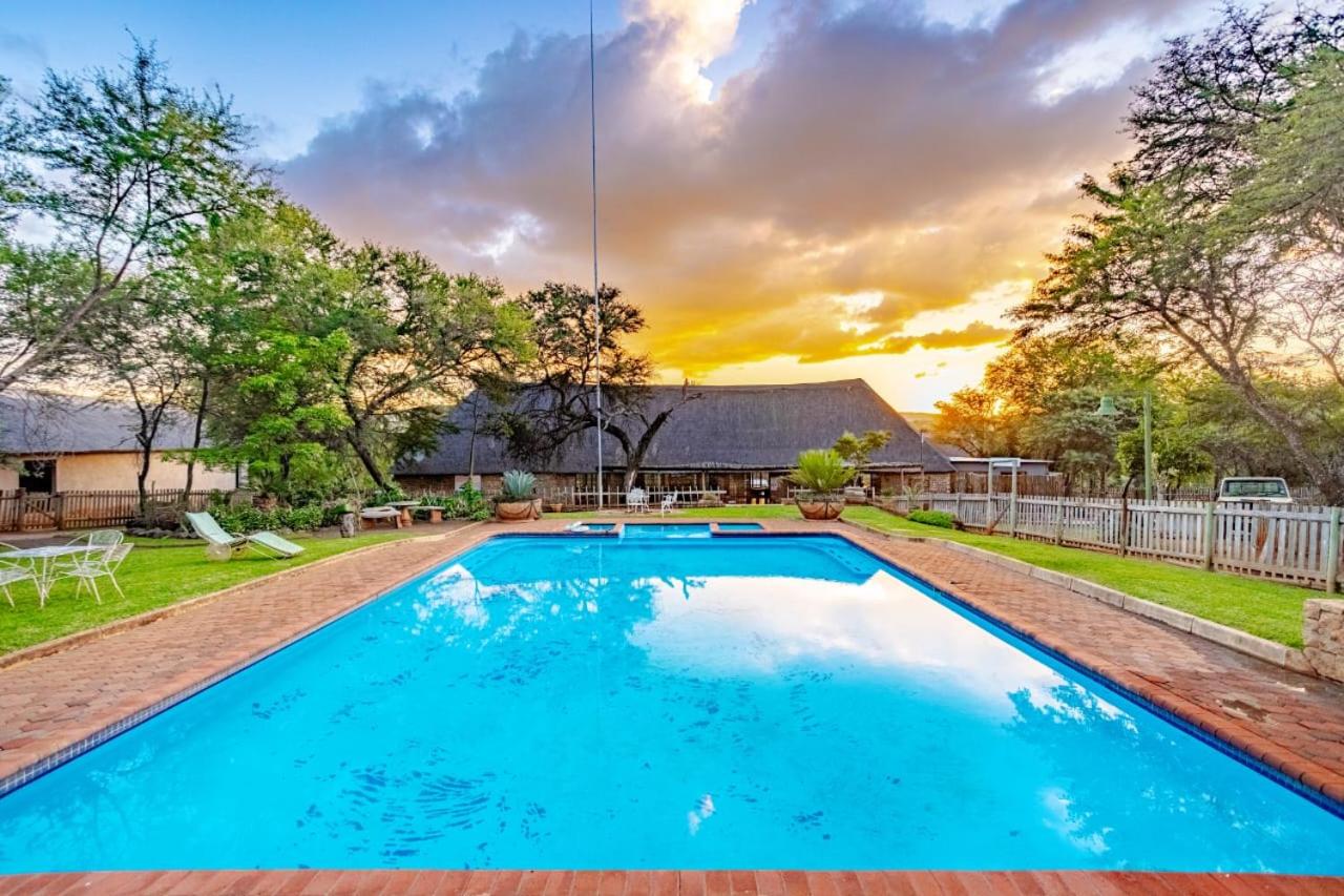 Villa photo 3