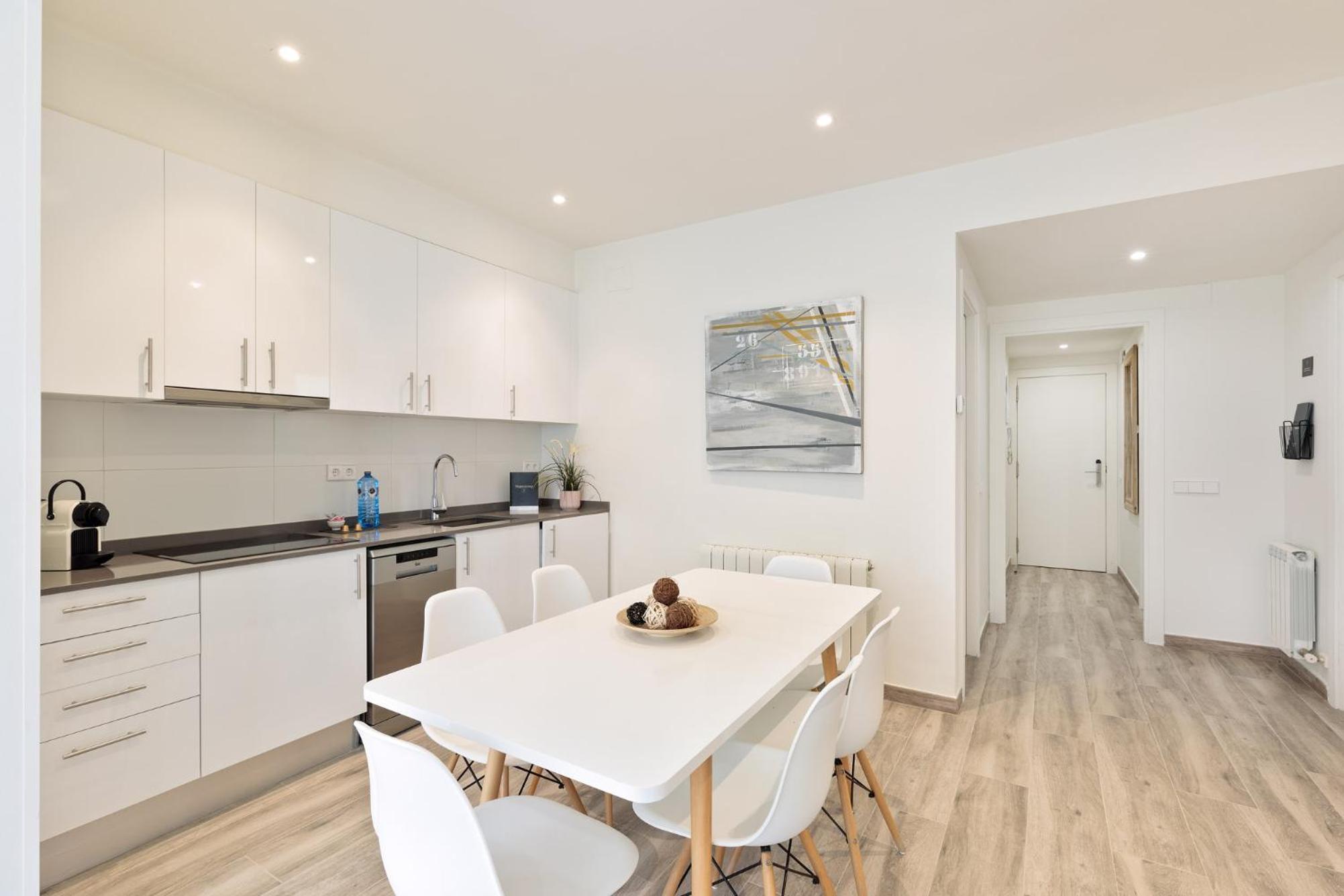 Two-Bedroom Apartment with Terrace photo 3