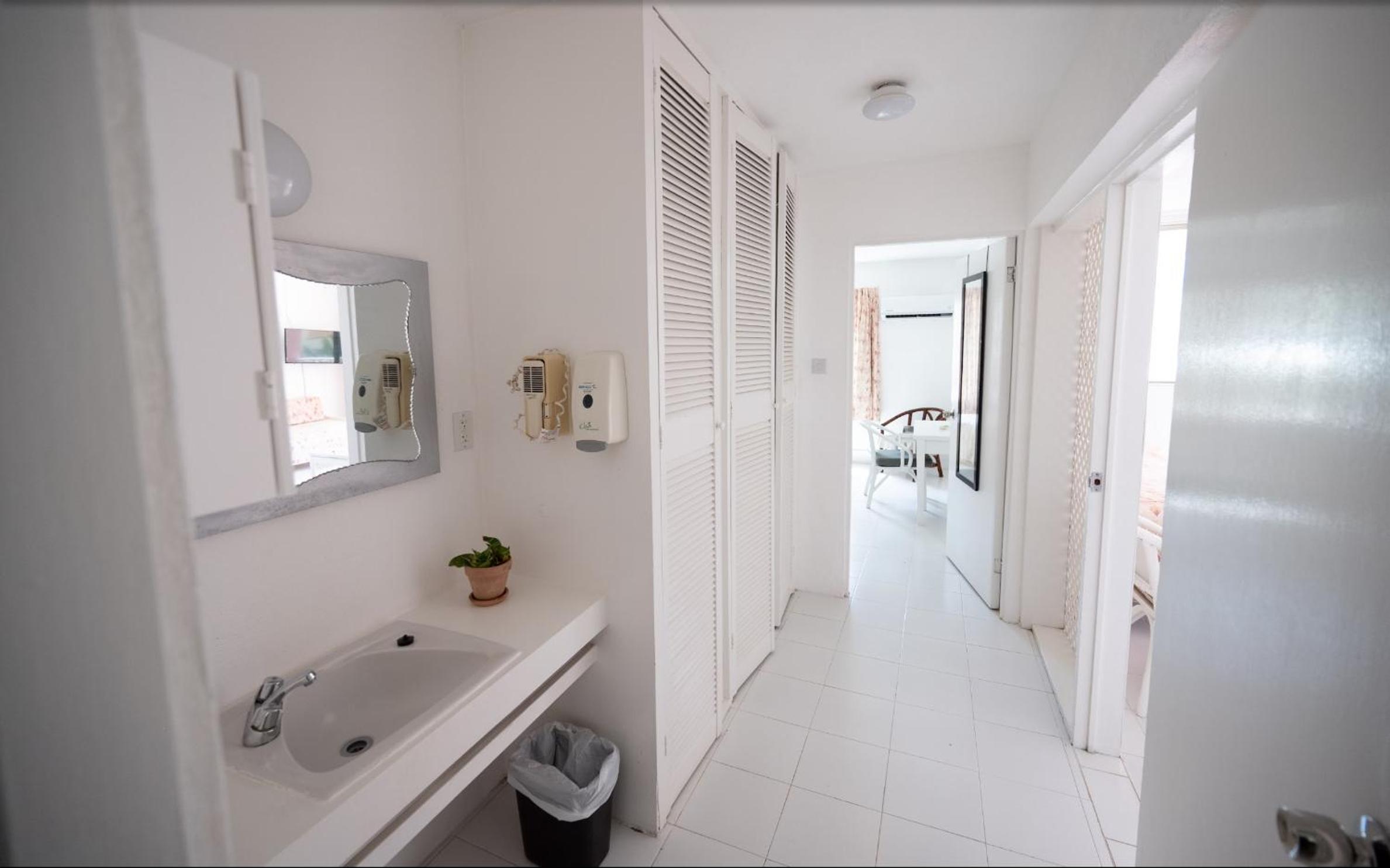 Suite with Garden View photo 3