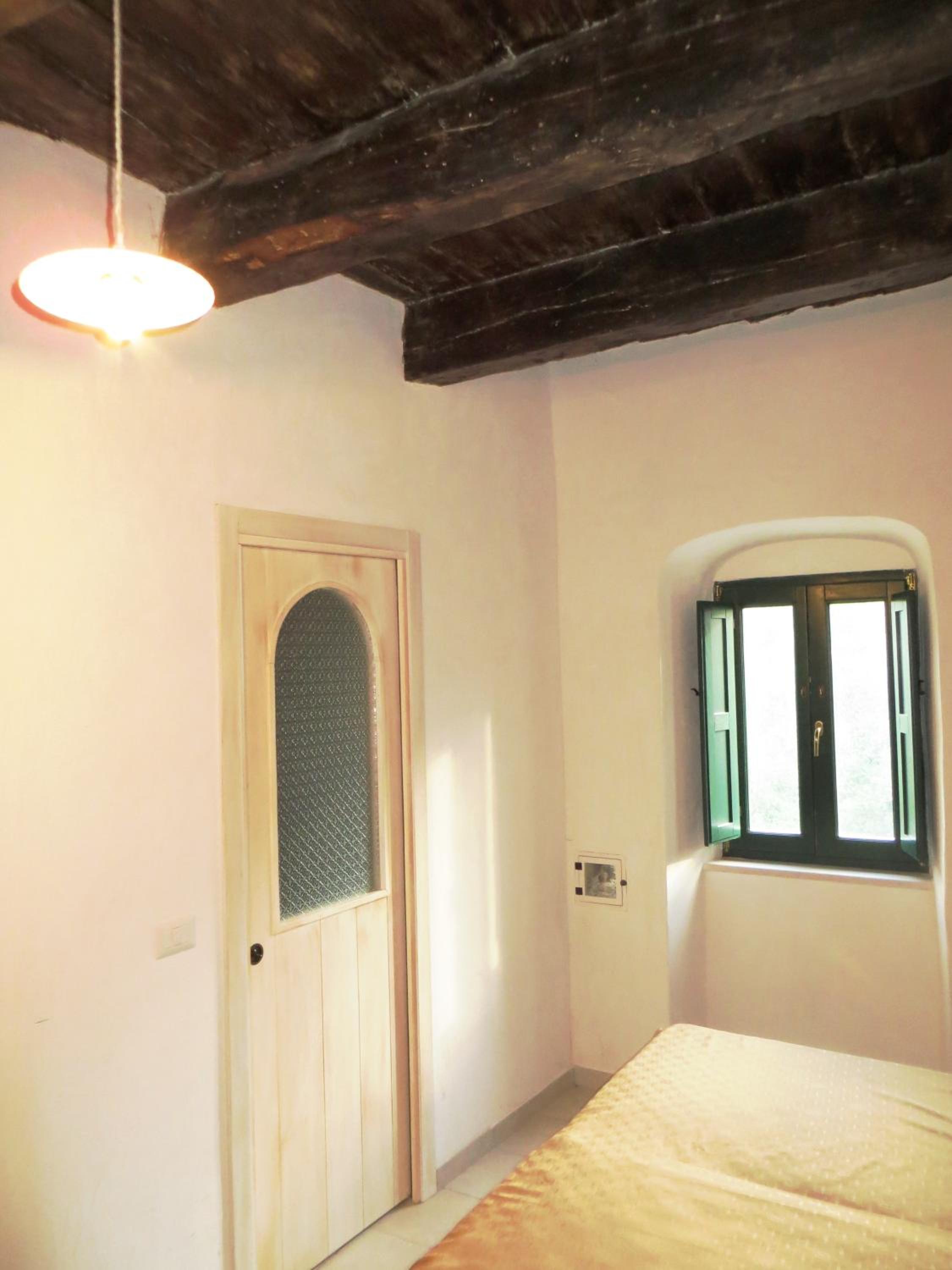 One-Bedroom House 41 - Photo 2