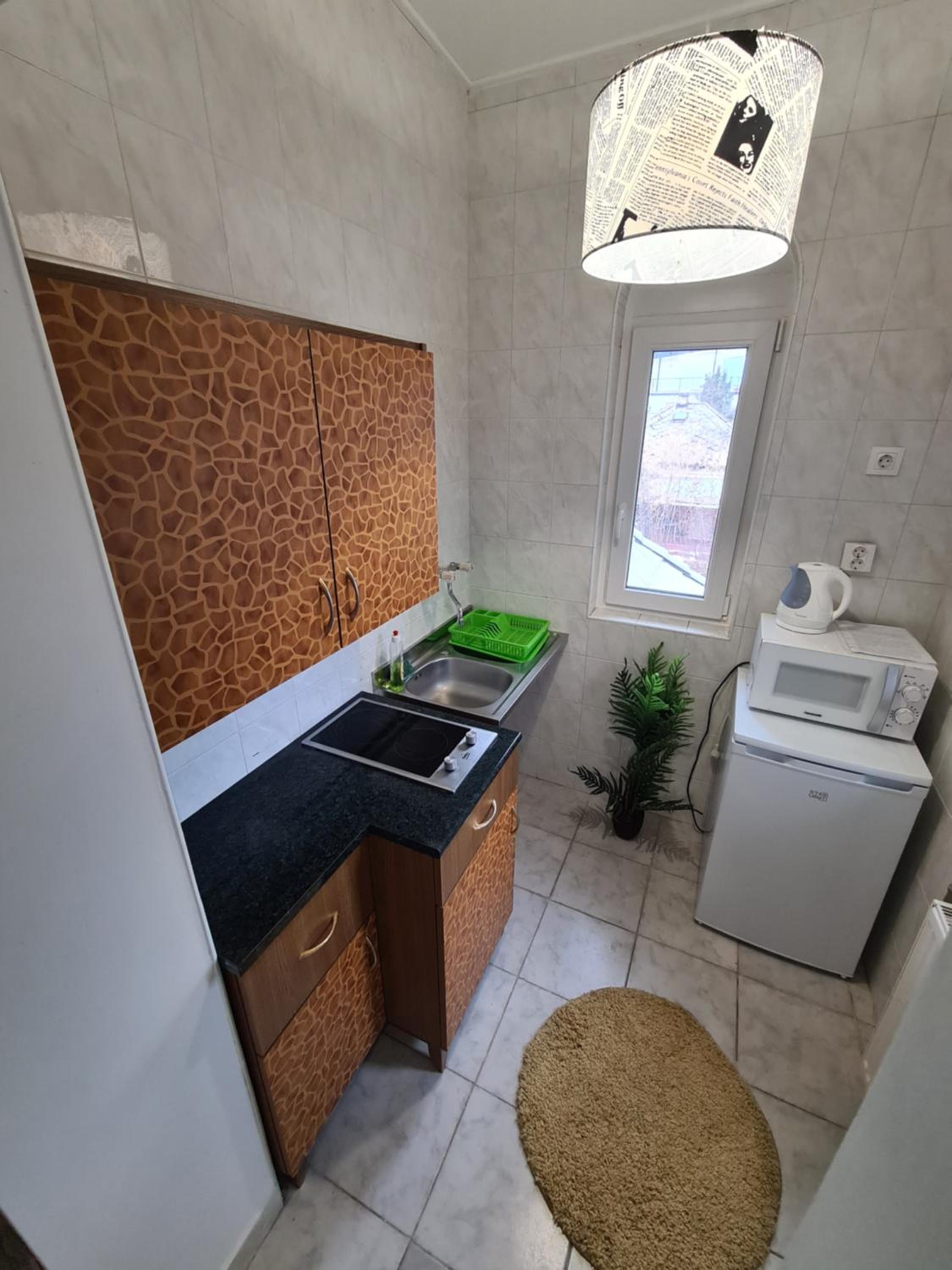 Apartment with Lake View - Photo 14