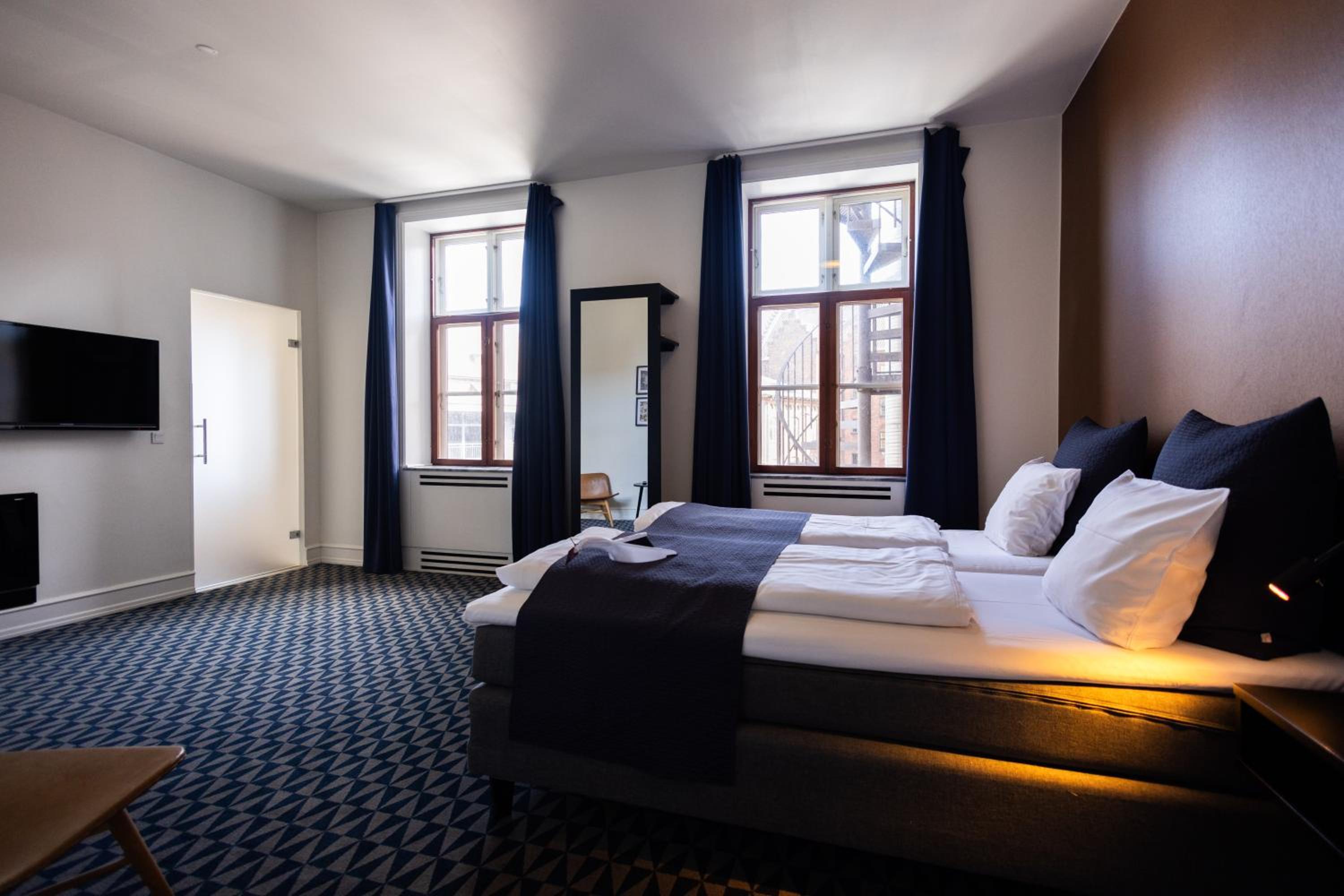 Double Room Plus - Photo 12