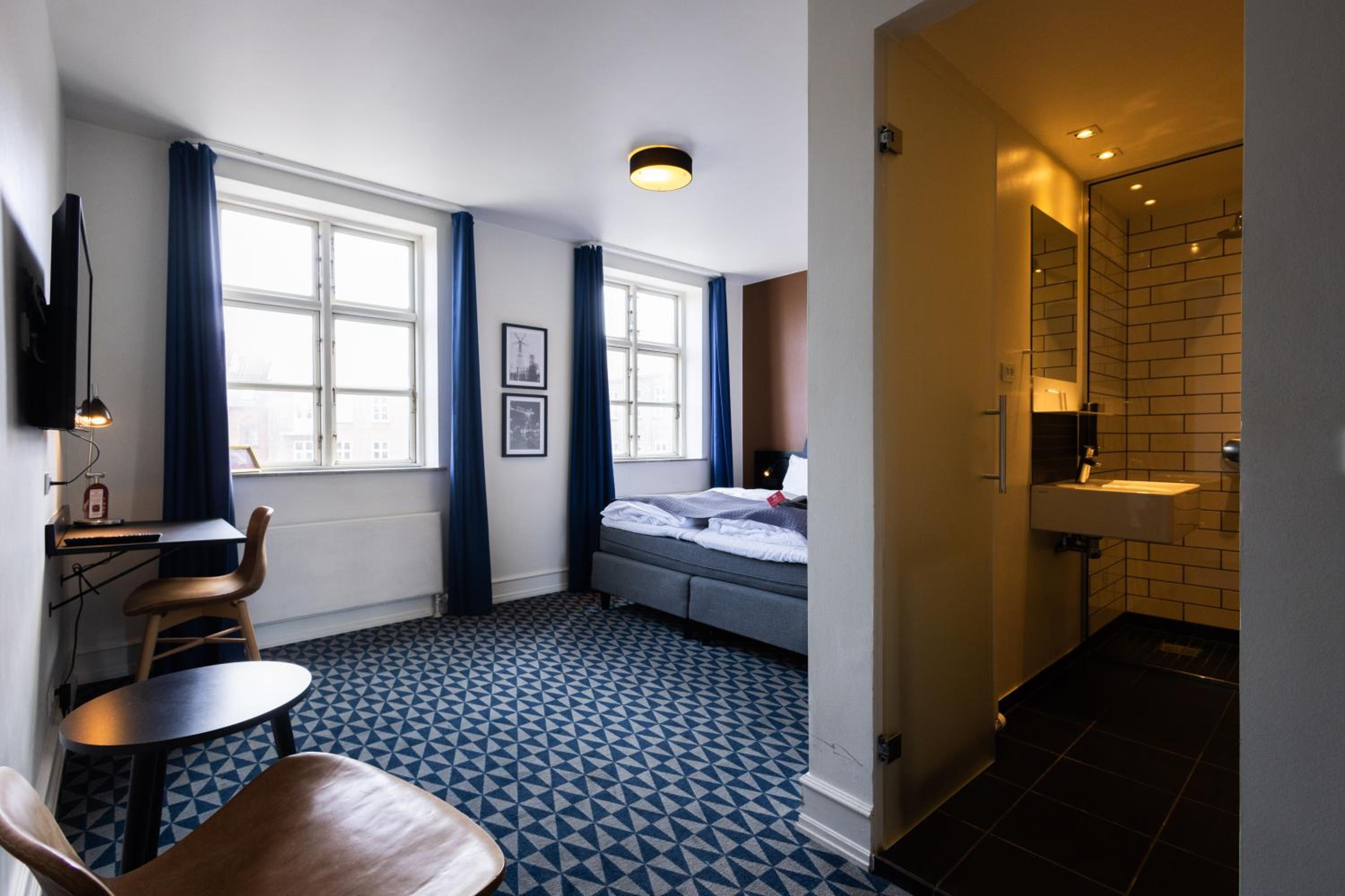 Double Room Plus - Photo 13