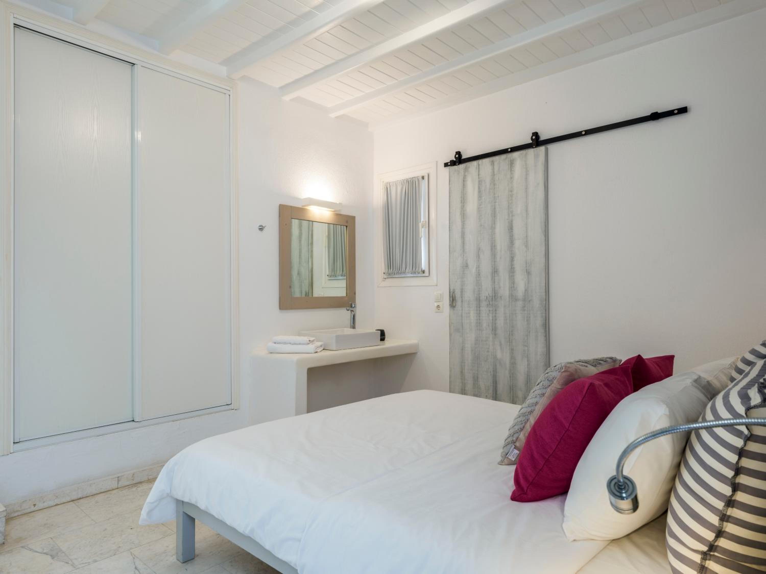 Two-Bedroom Apartment - Photo 29