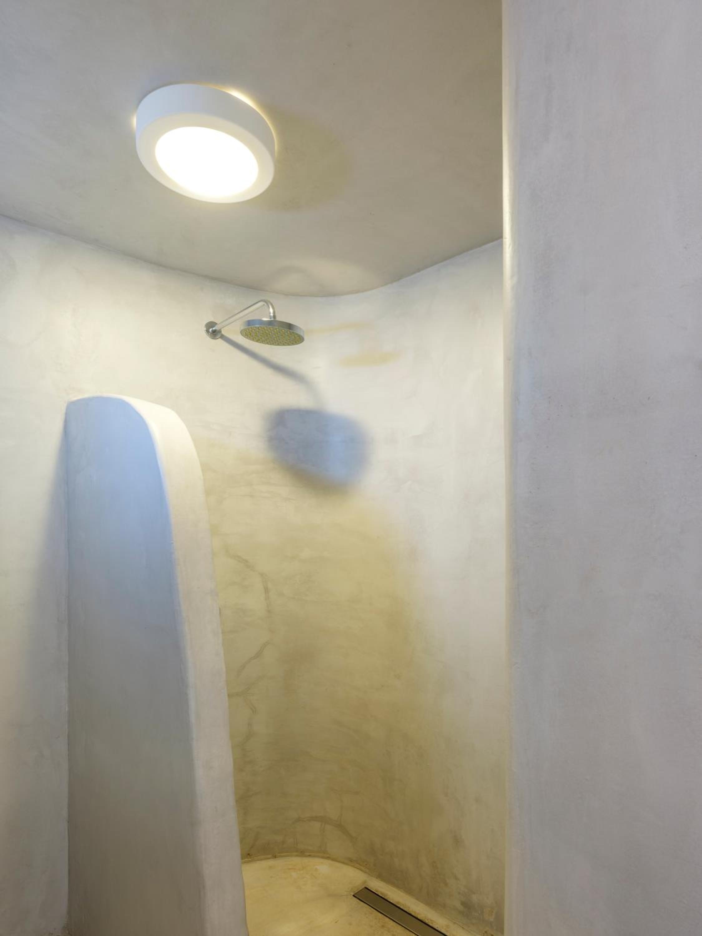Two-Bedroom Apartment - Photo 28