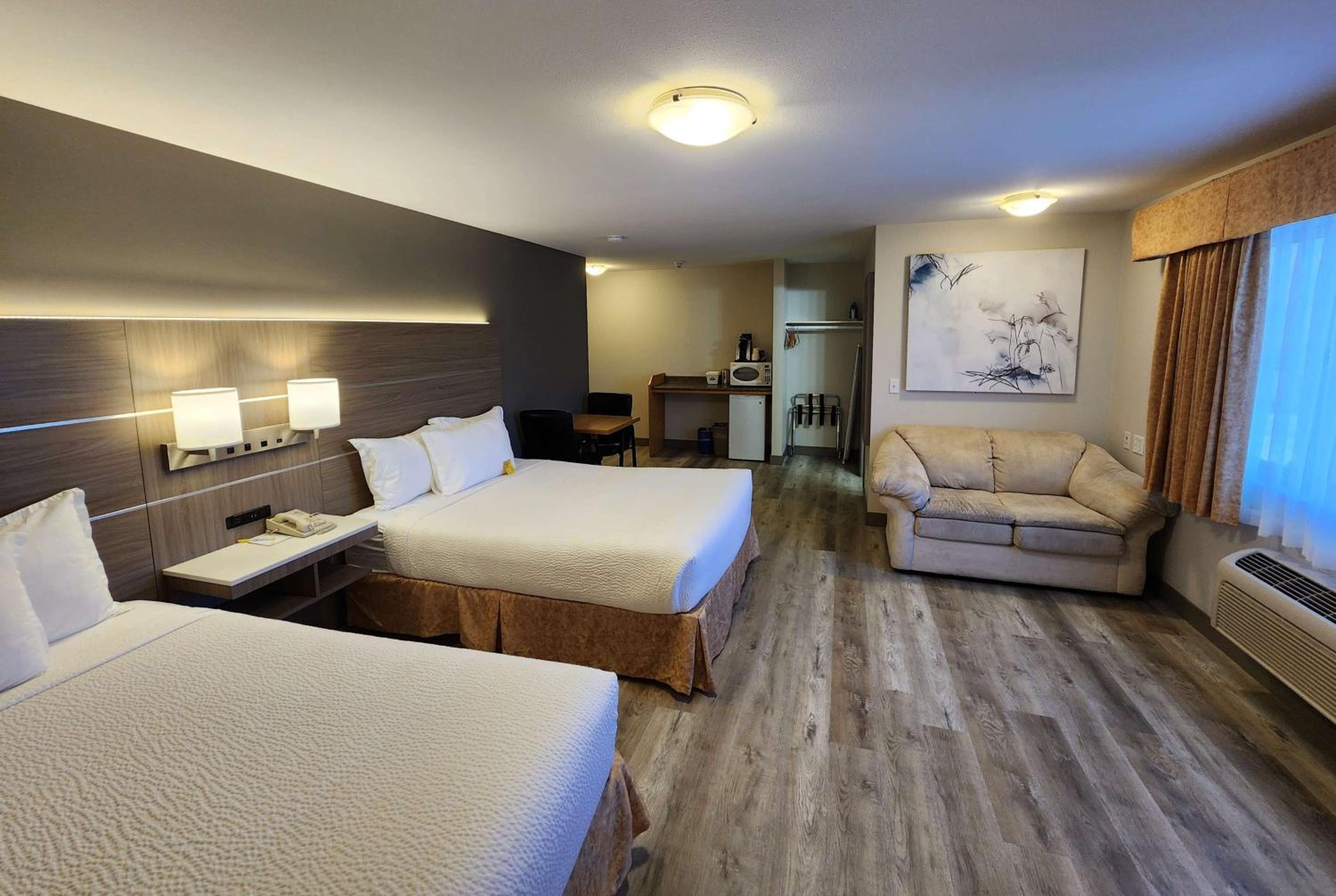 Superior Suite - Photo 1