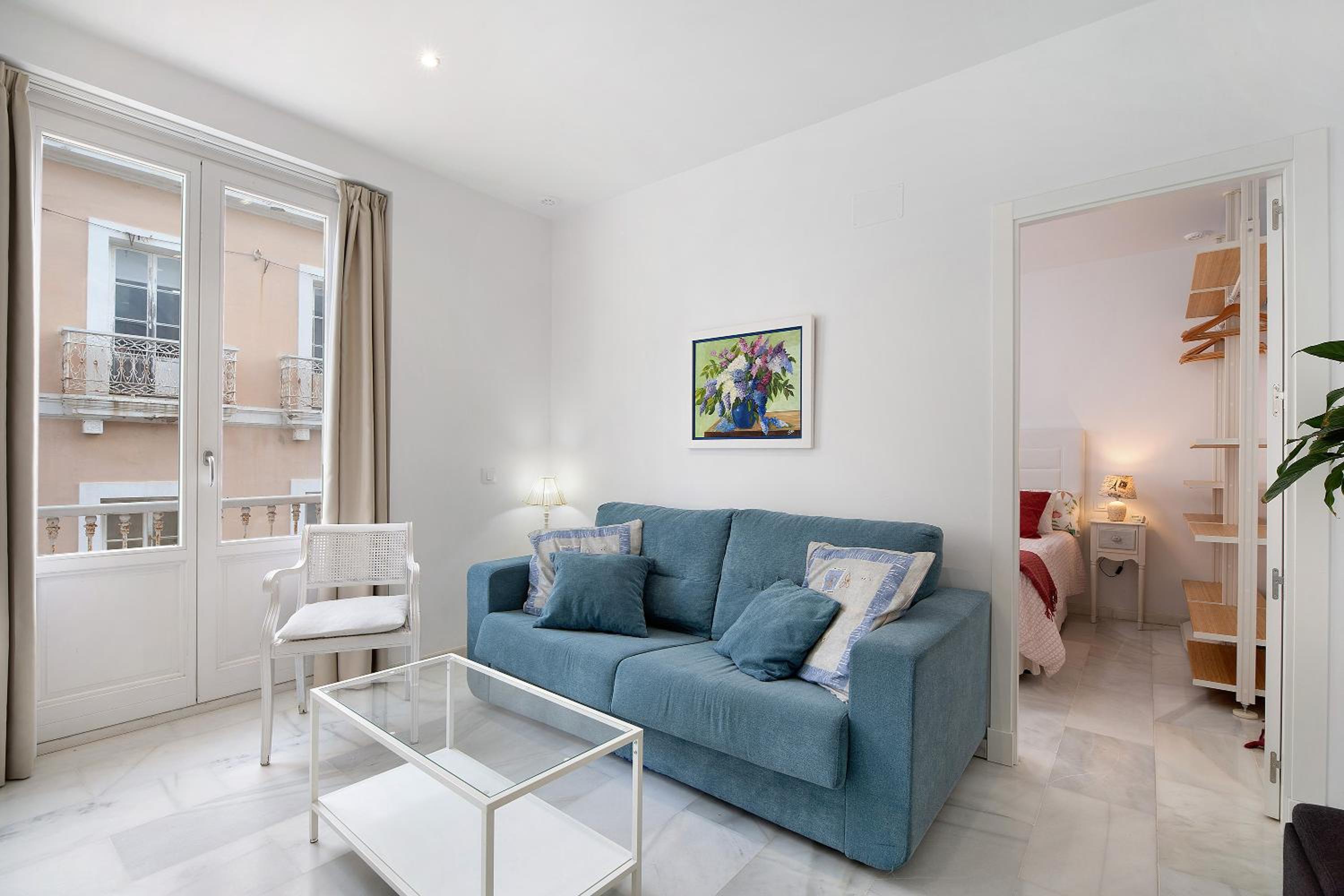 Apartamento de un dormitorio superior con balcón