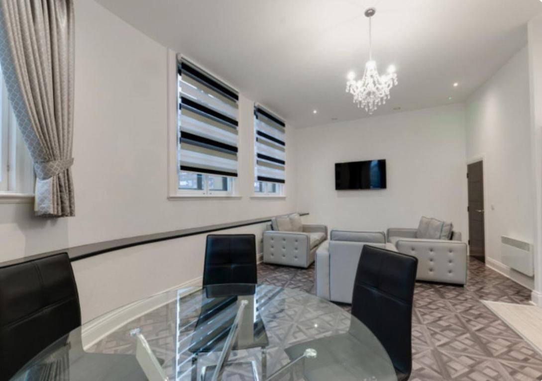 Apartment - Ground Floor - Photo 5