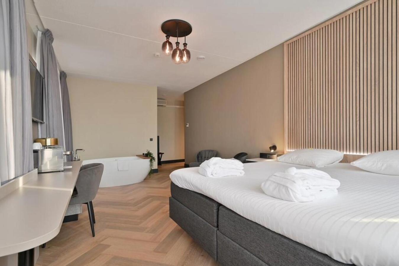 Junior Suite - Photo 11