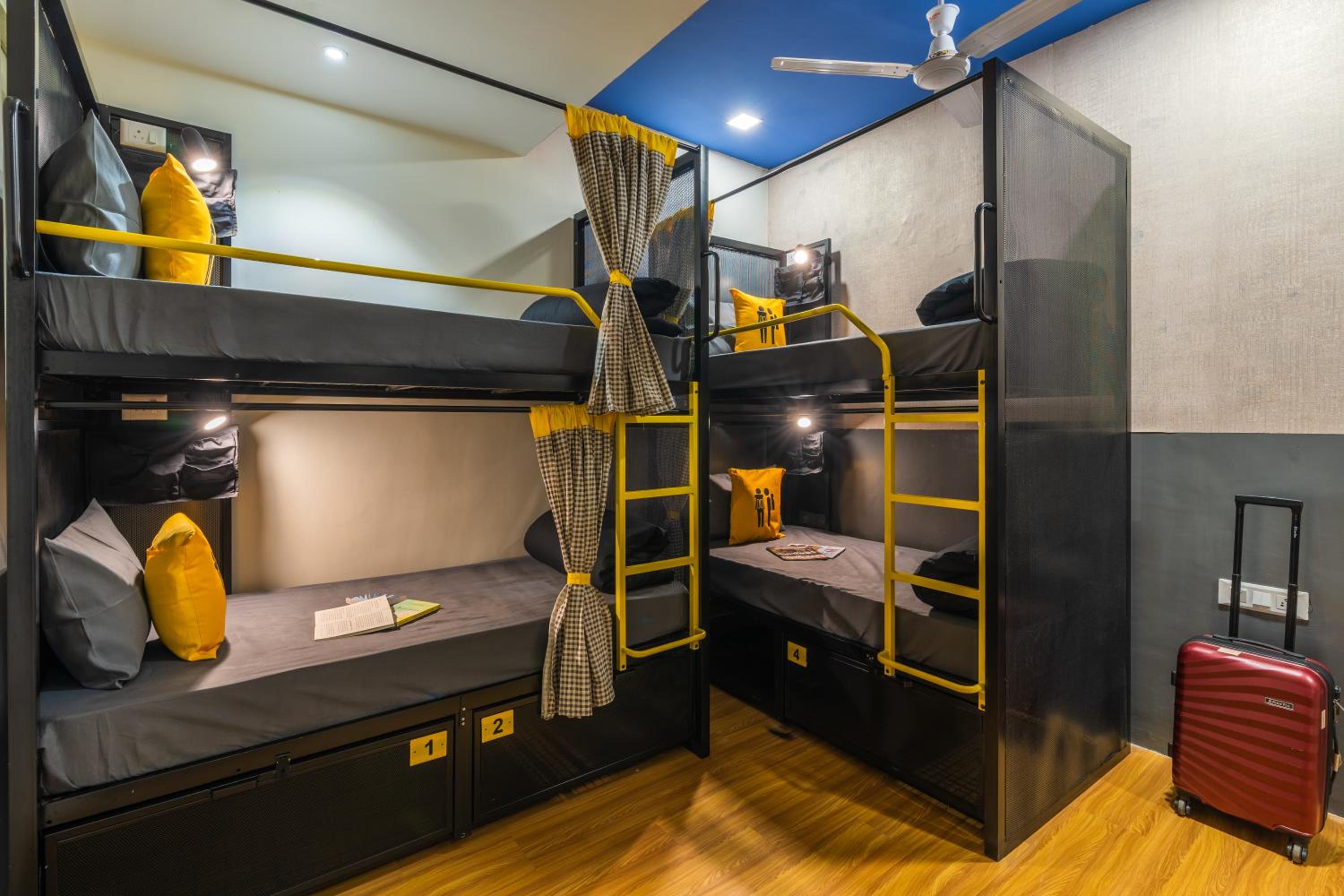 Bed in 4-Bed Mixed Dormitory Room photo 1