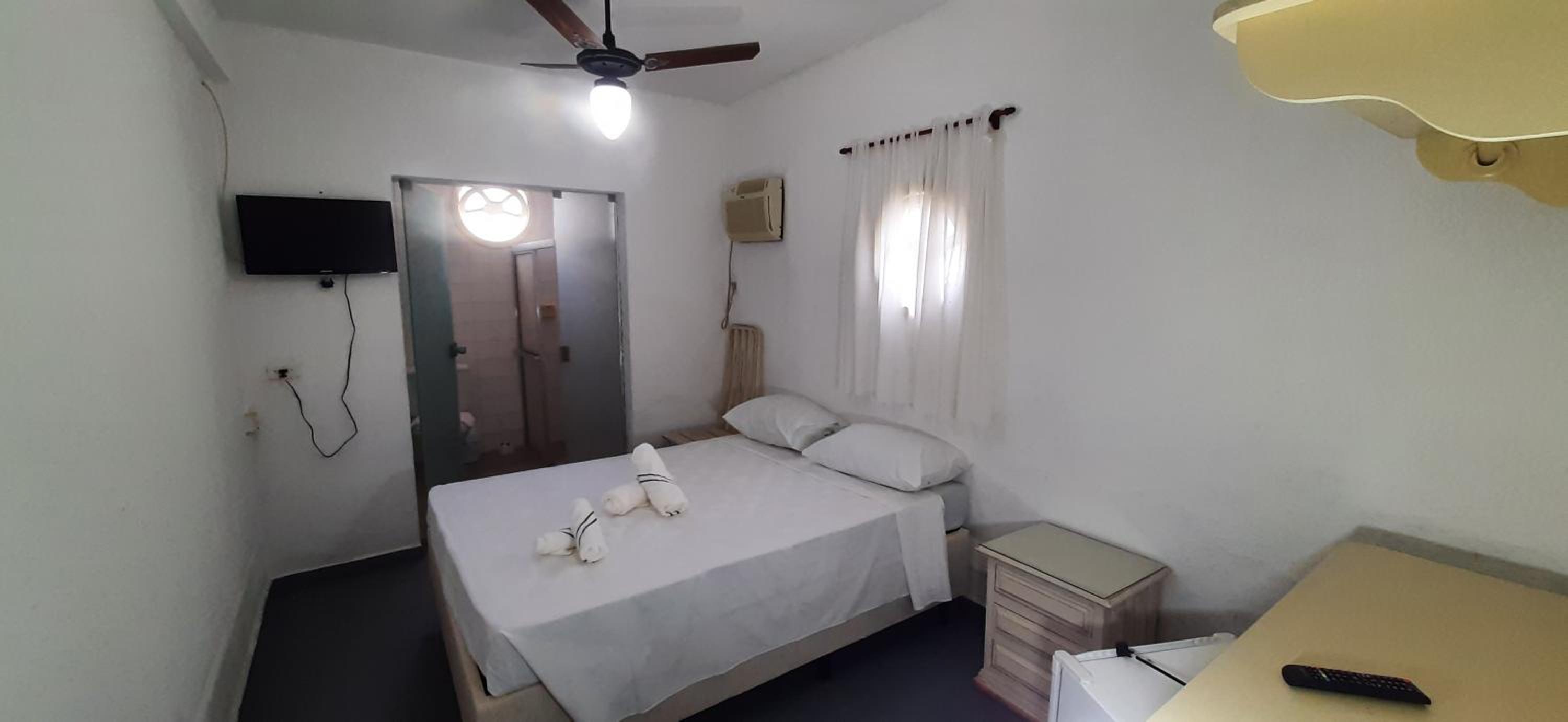 Double Room - Photo 2