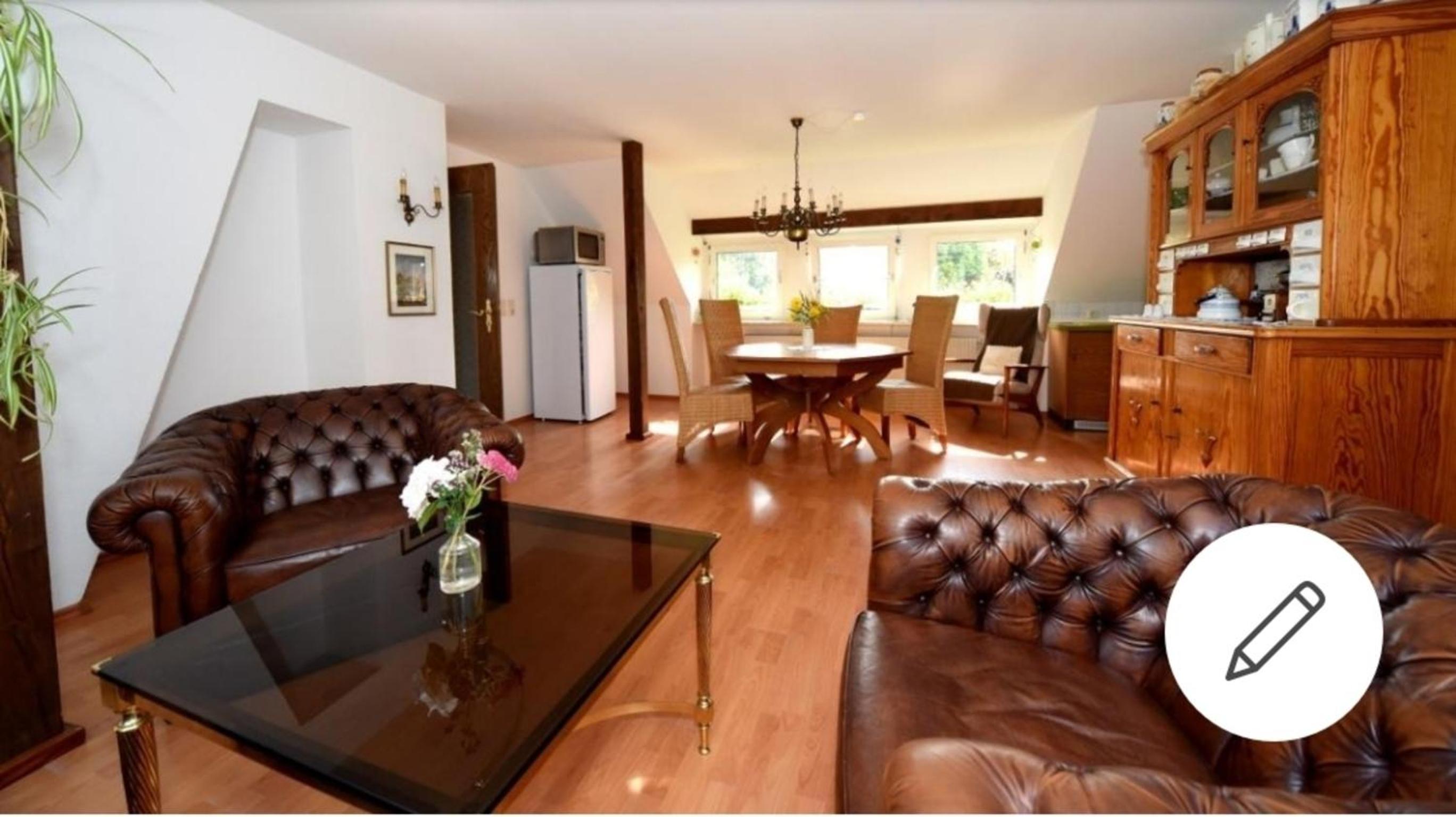Apartment photo 2