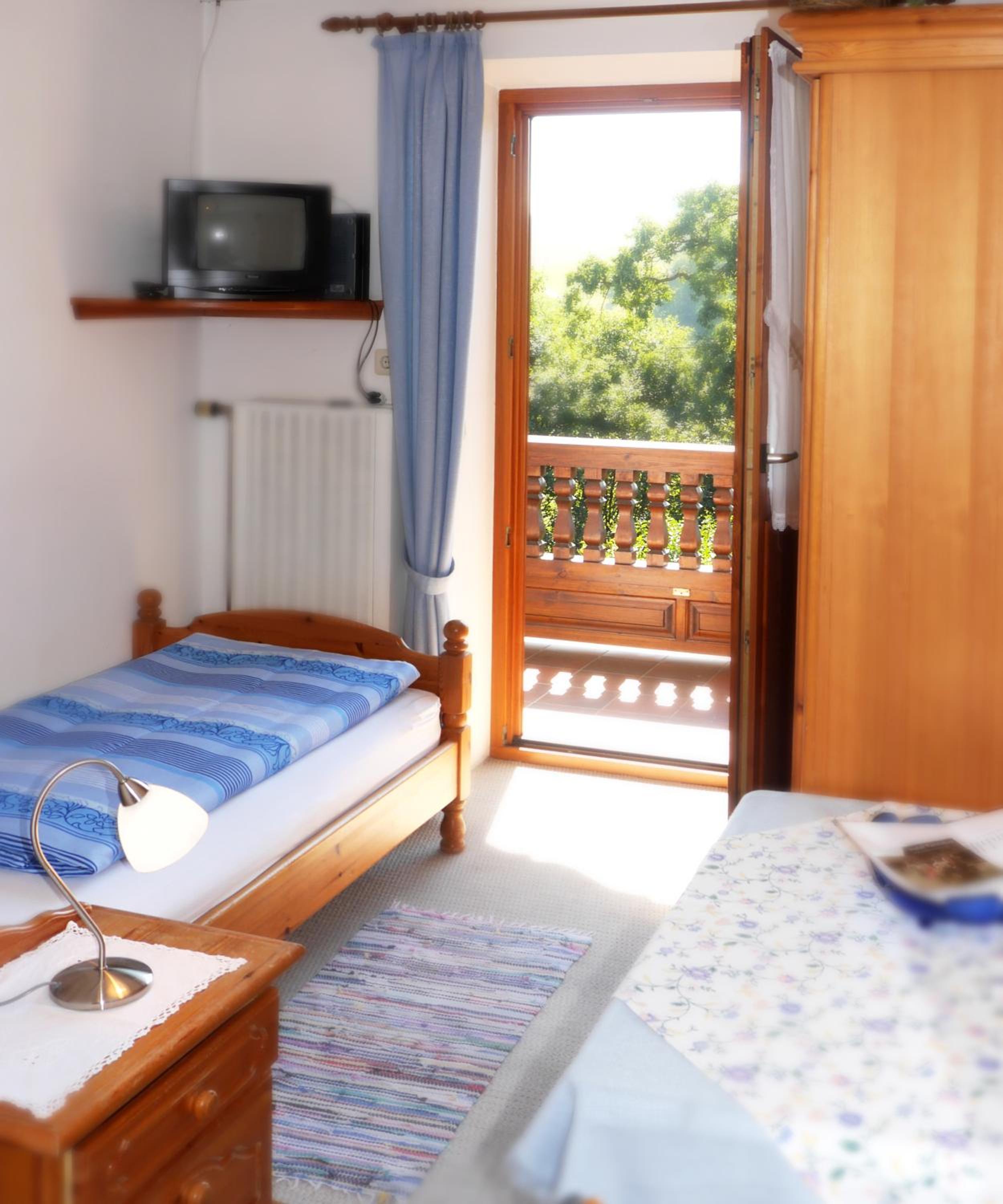 Single Room with Balcony photo 1