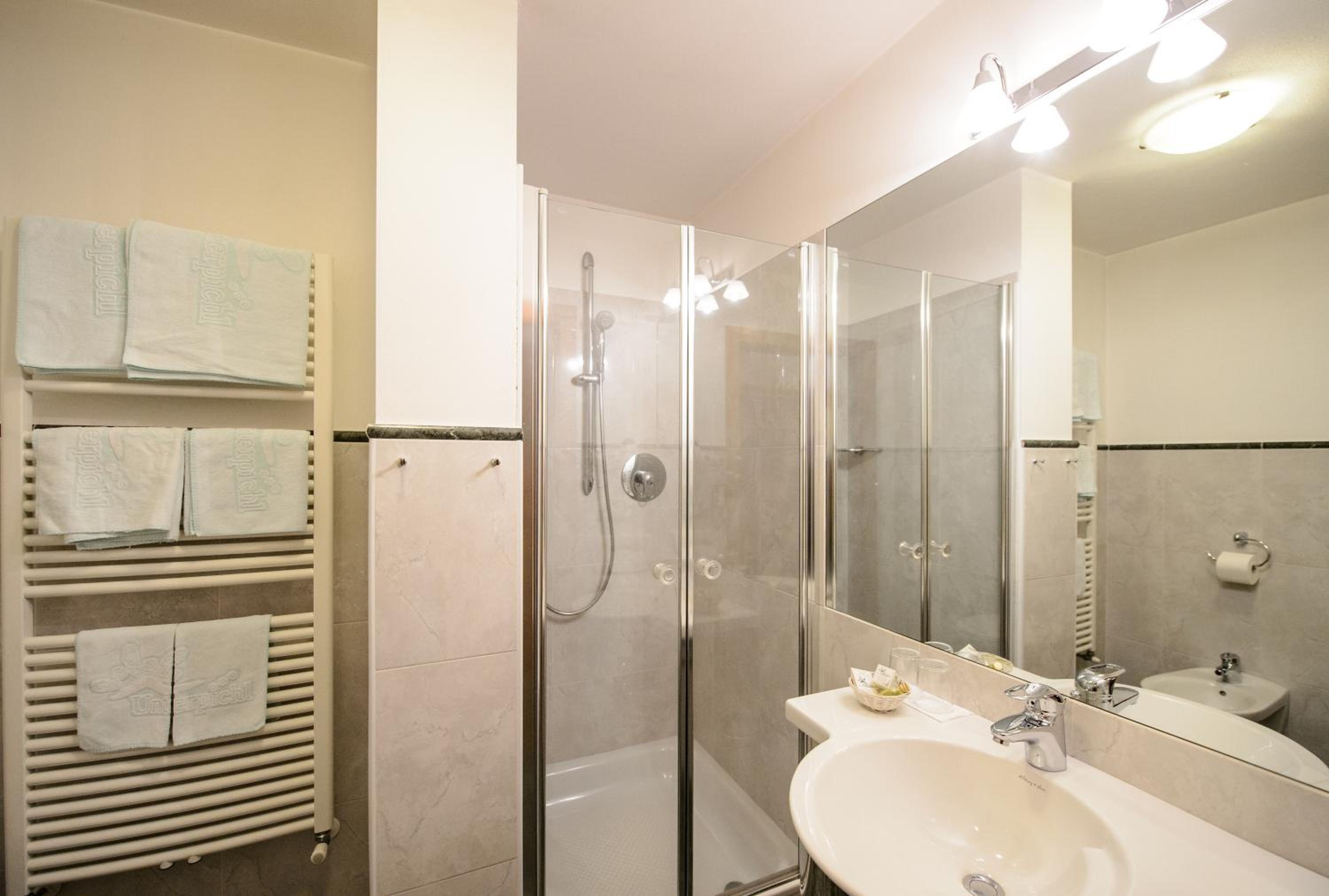 Double Room with Balcony photo 3