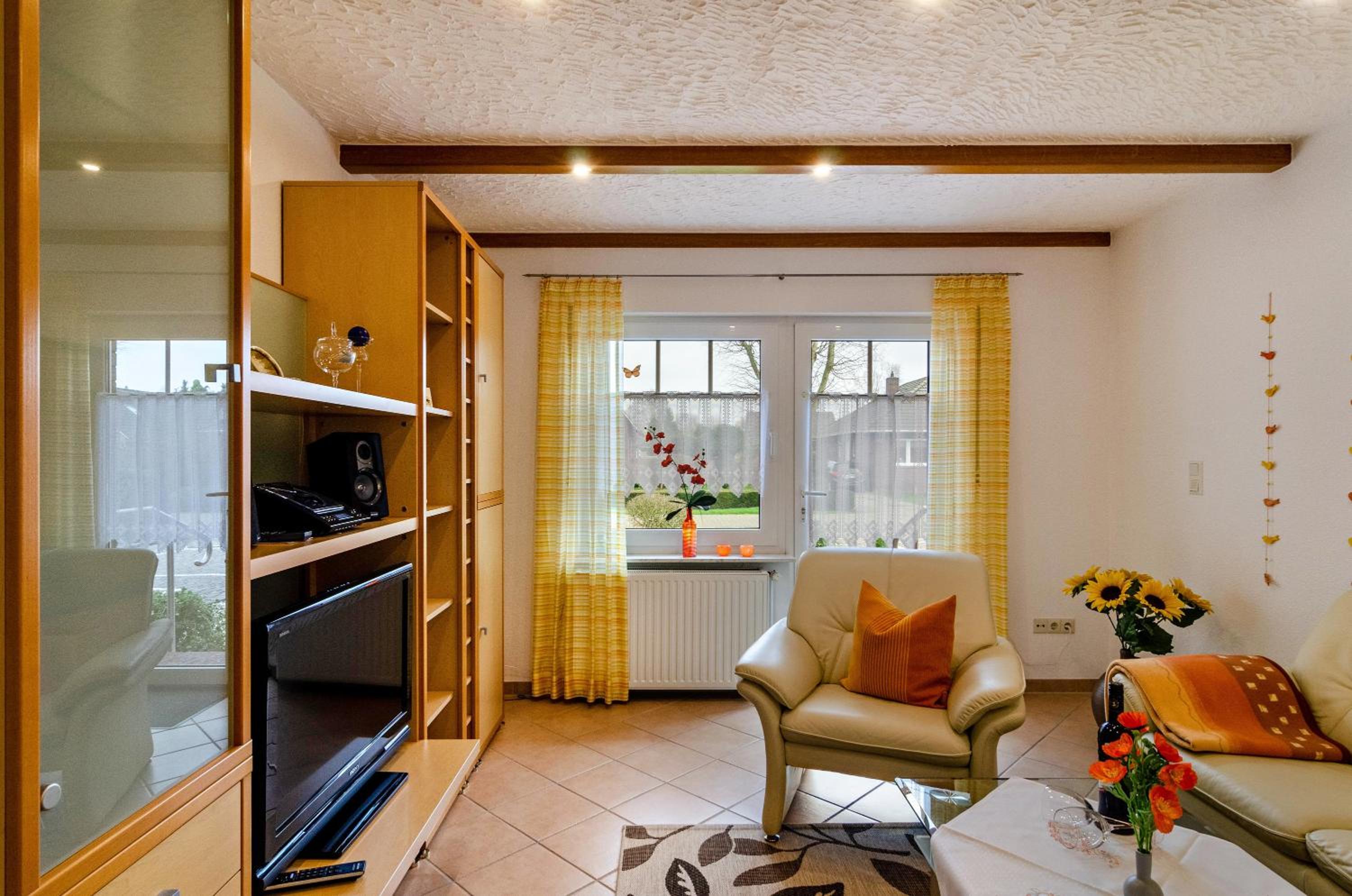 Two-Bedroom Deluxe Apartment with Garden View