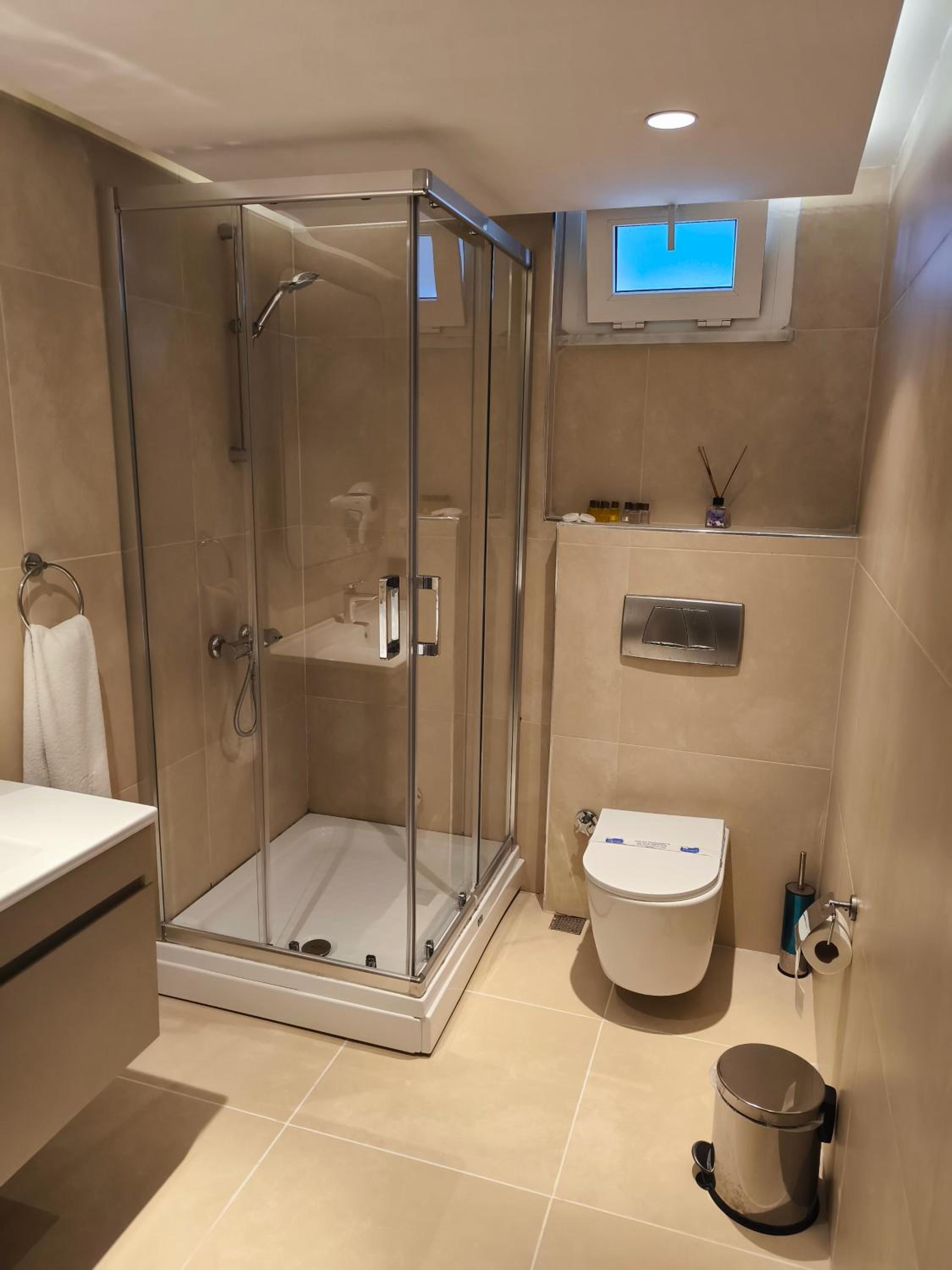 Standard Suite photo 2