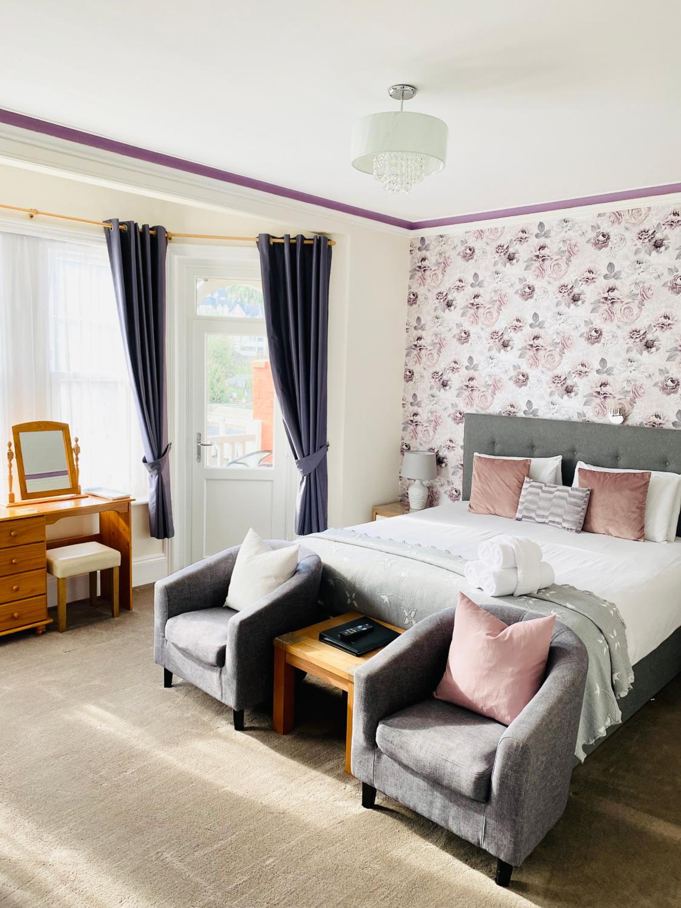 Super King Room With Balcony