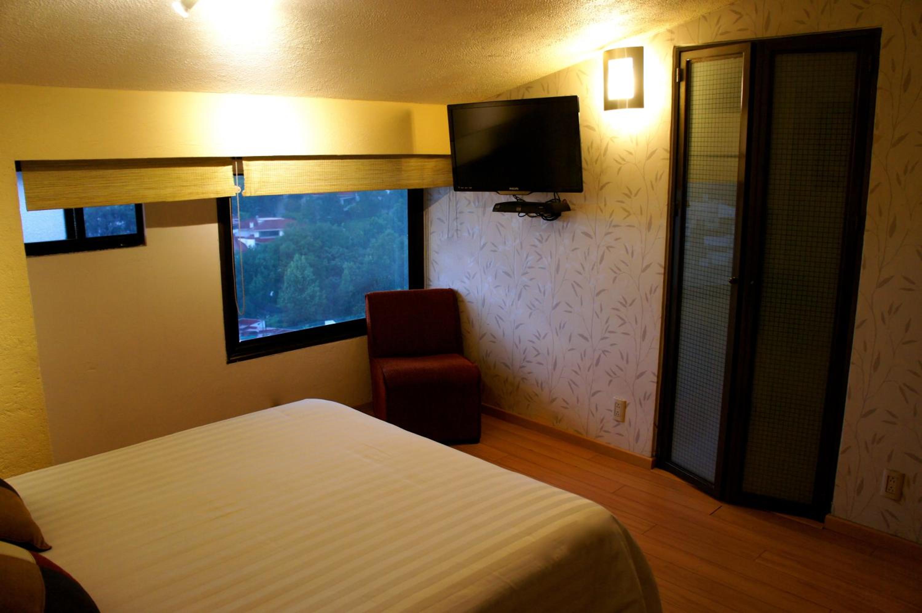 Executive Queen Room photo 3