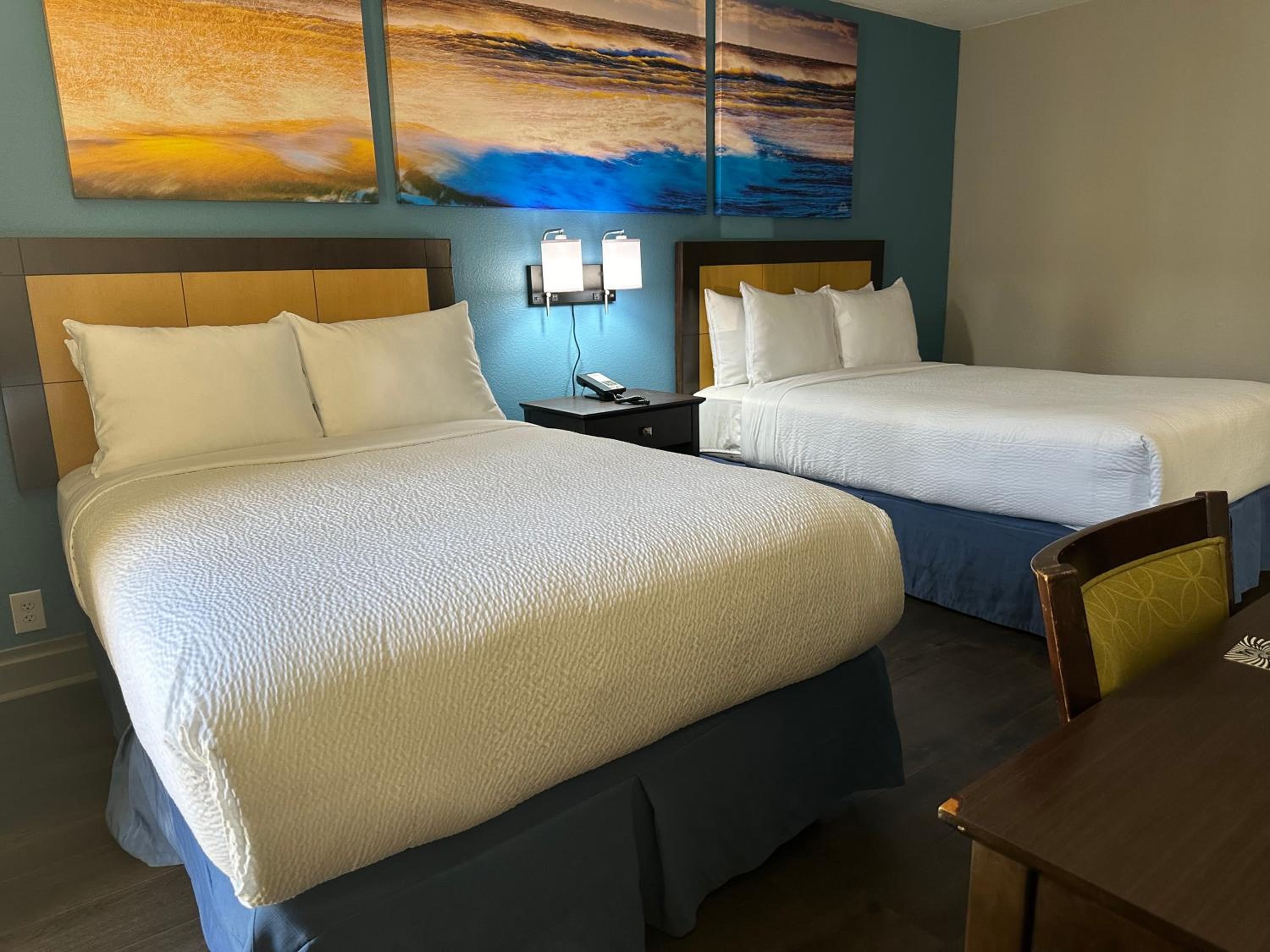 Double Room with Two Double Beds - Non-Smoking - Photo 1
