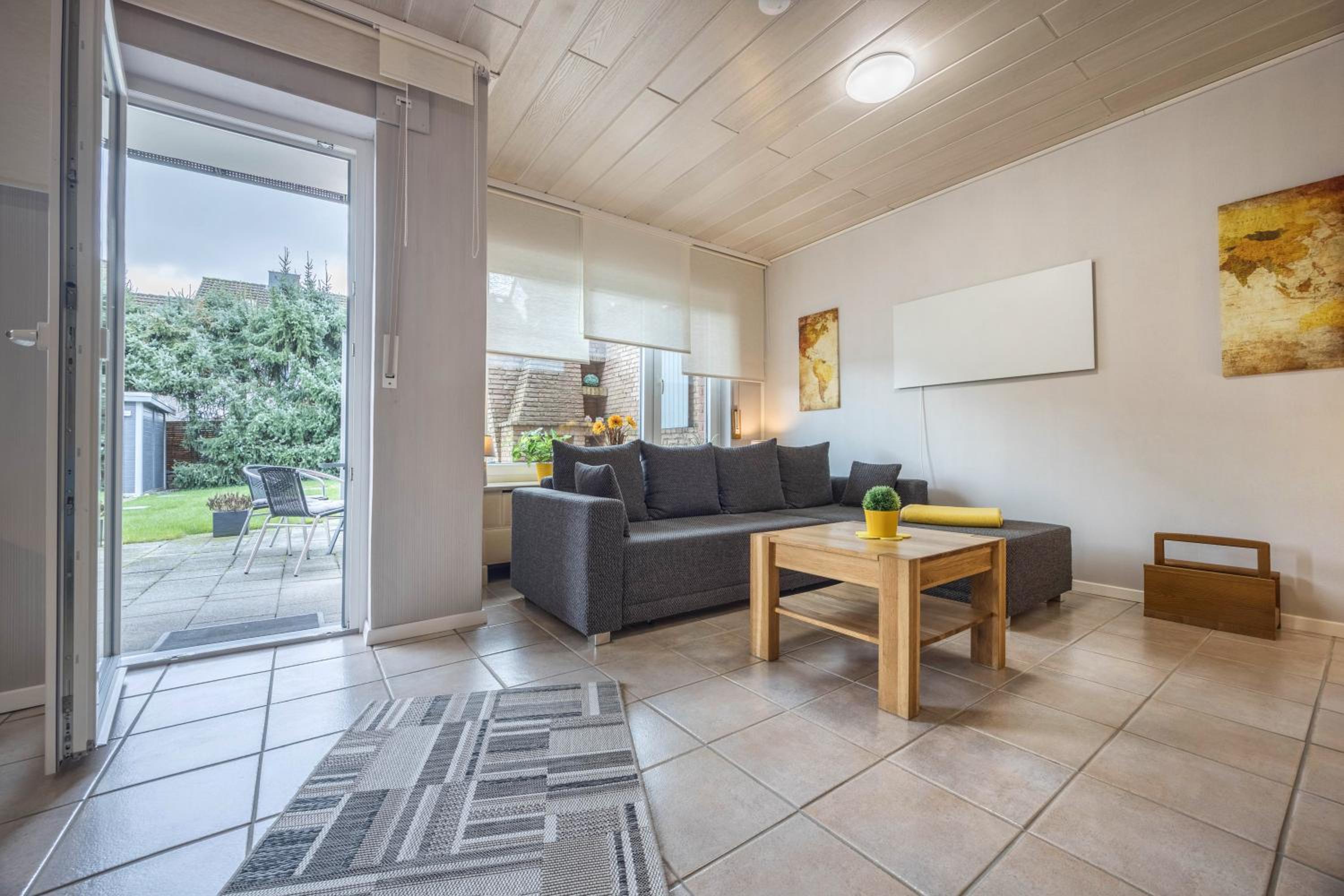 Two-Bedroom Deluxe Apartment with Garden View