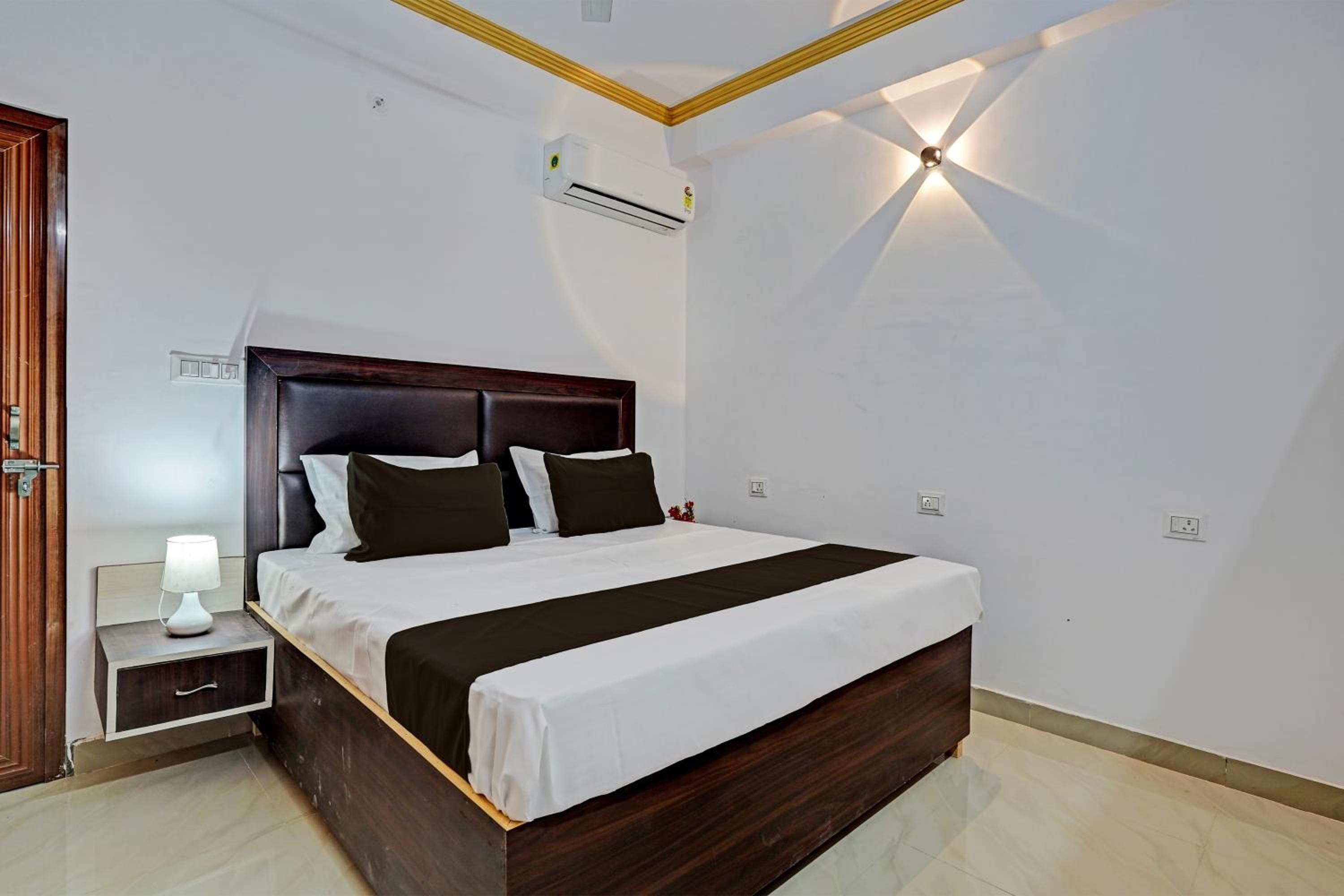 Classic Triple Room photo 3