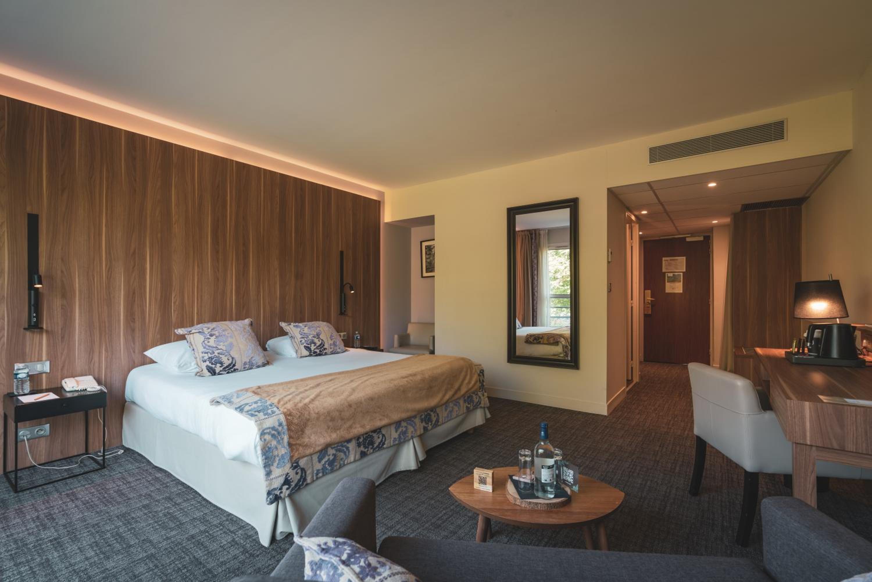 Double or Twin Room photo 3