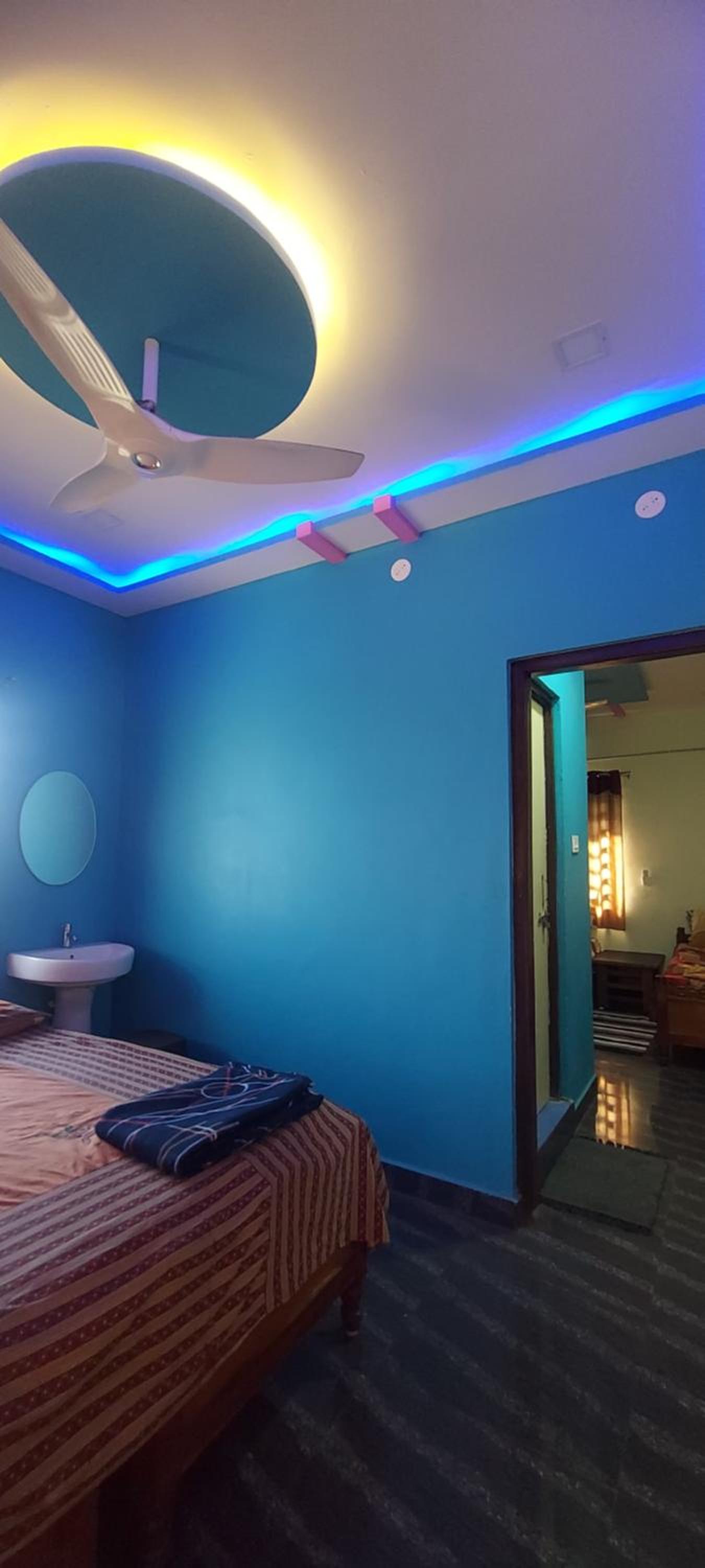 Double Room With Shared Bathroom photo 1