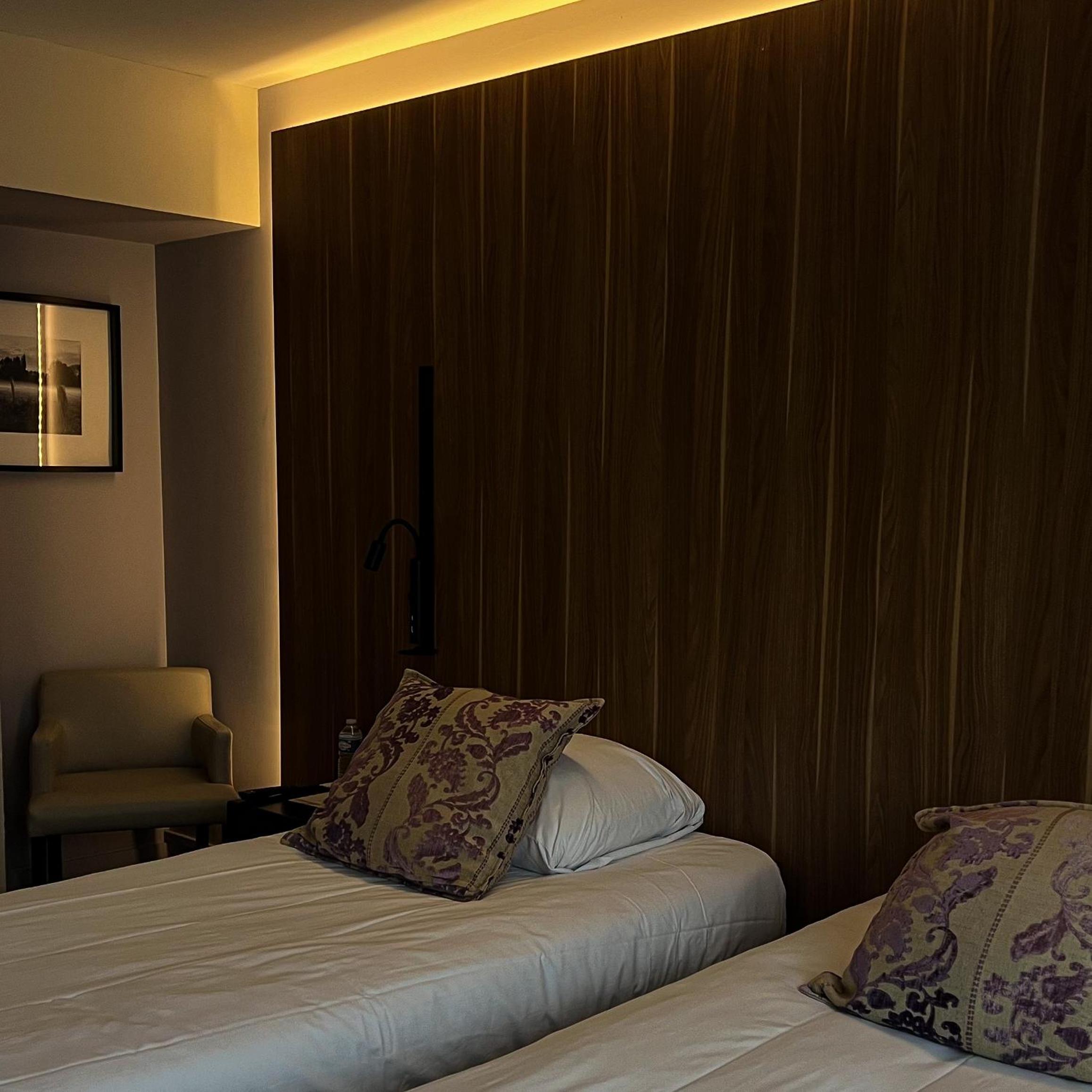 Double or Twin Room photo 2