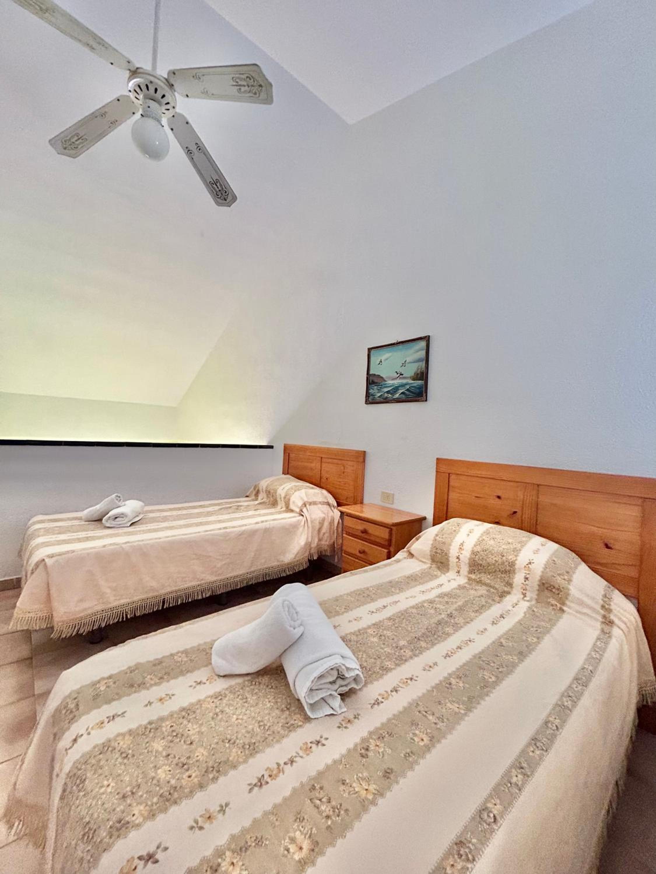 Apartamento con vista a la piscina
