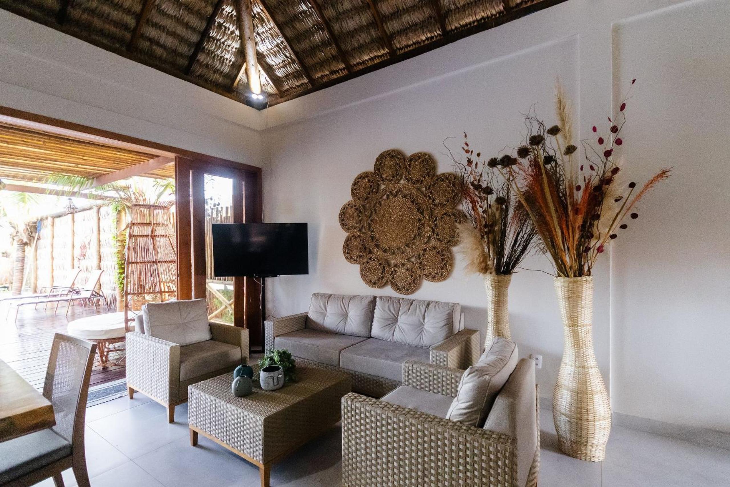 Villa photo 1