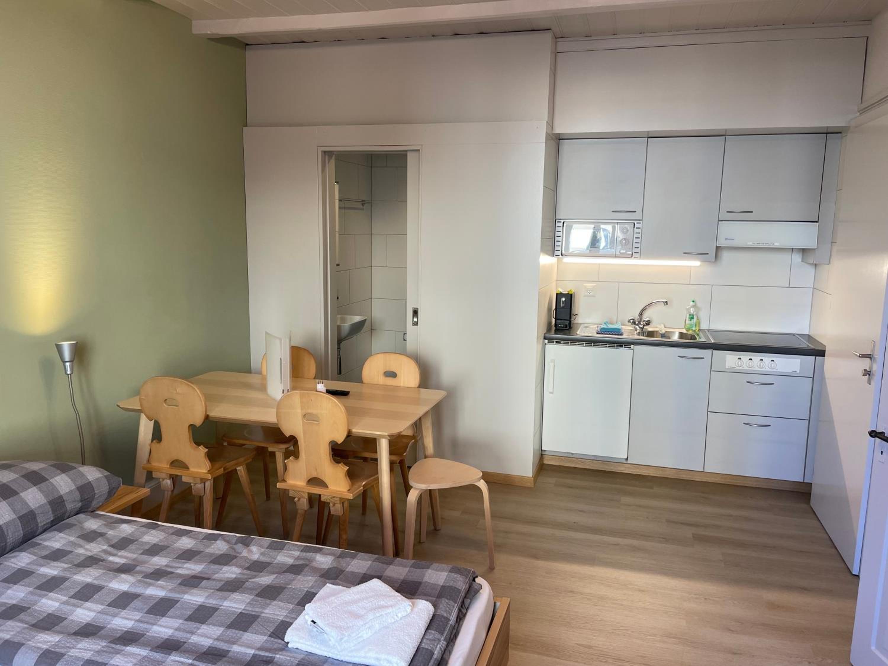 Family Apartment - Photo 7