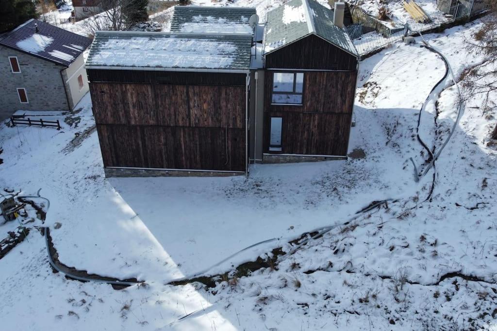 Two-Bedroom House photo 2