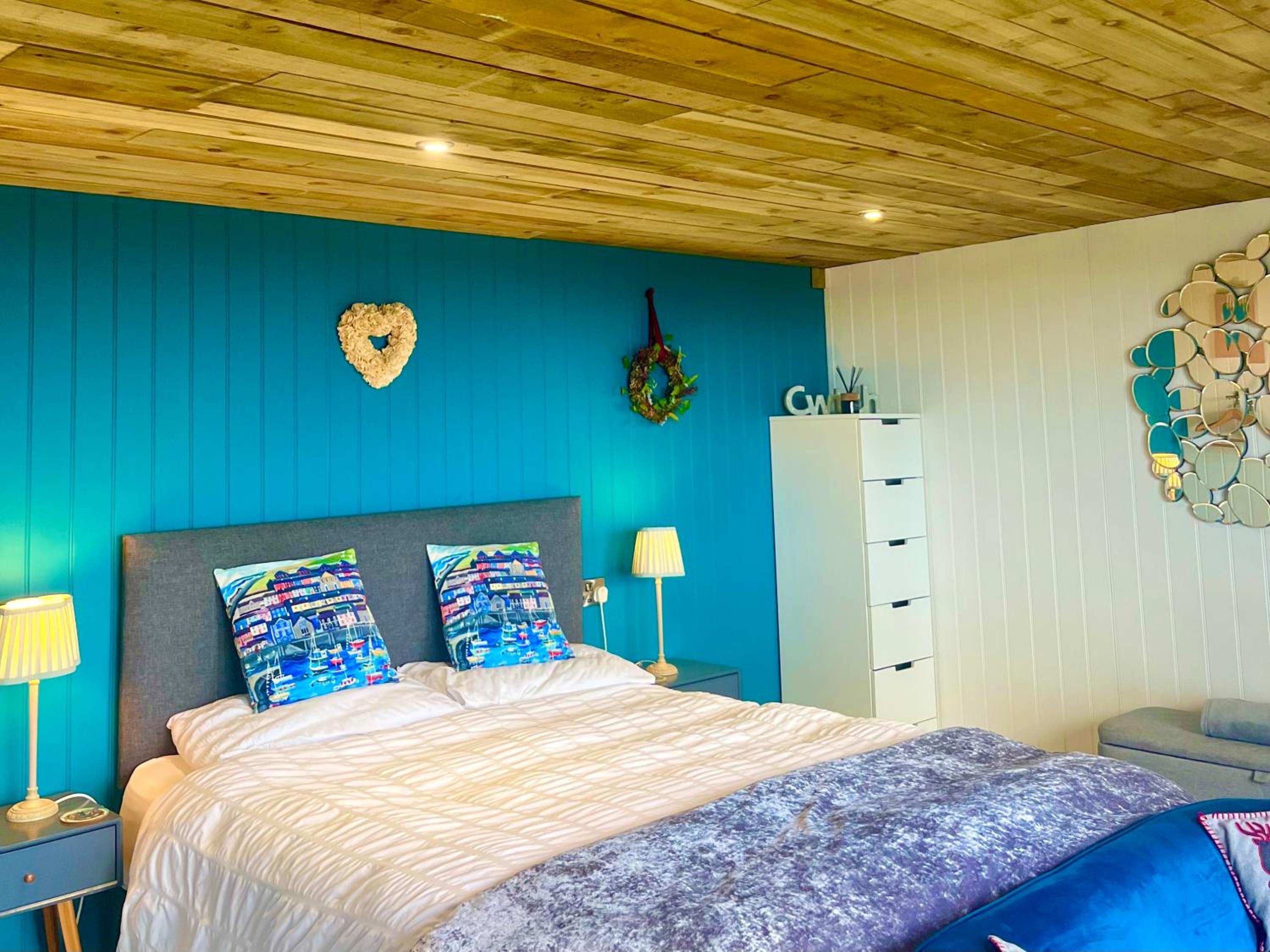 Deluxe Double Room with Balcony and Sea View - Photo 2