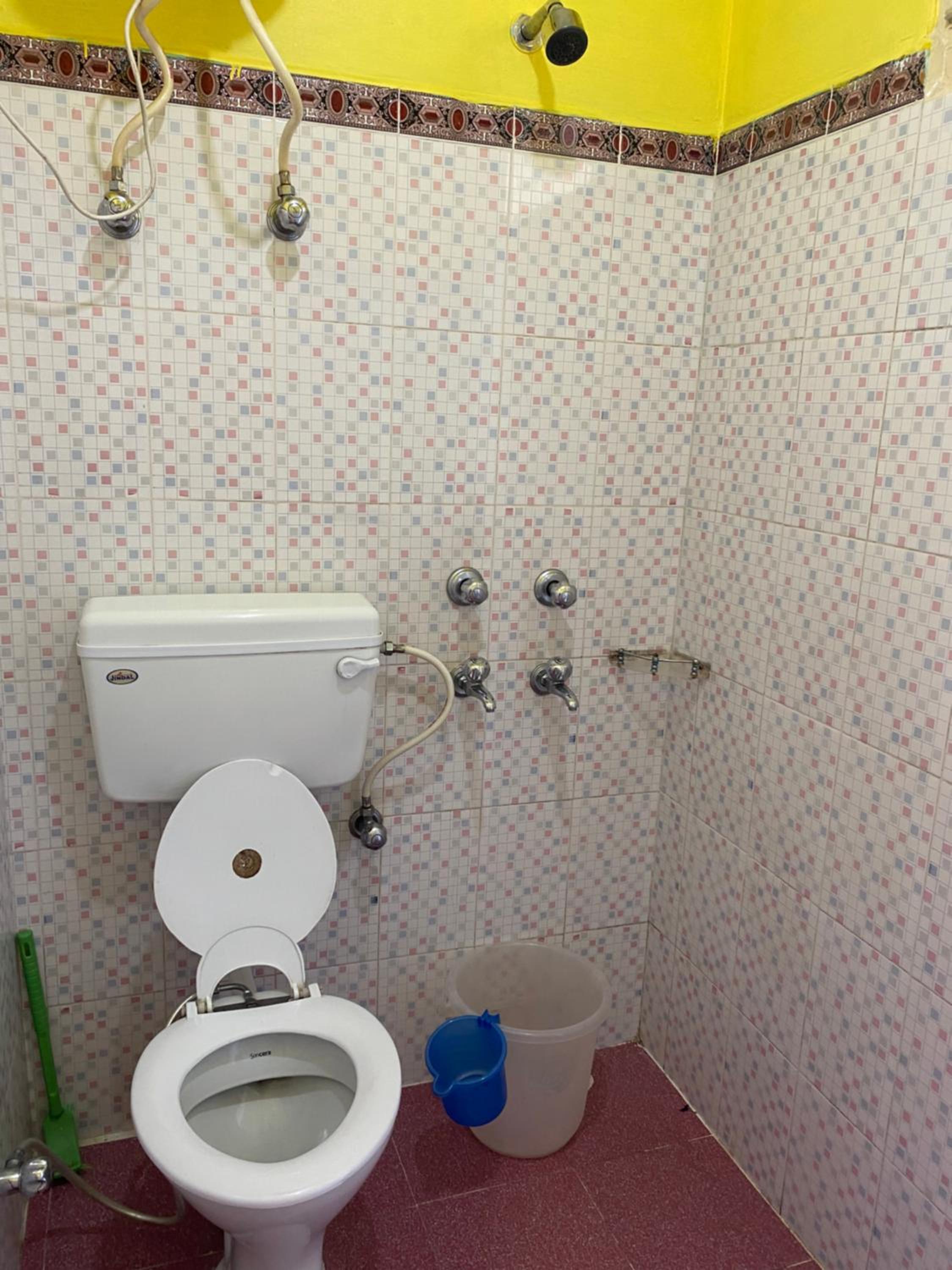 Deluxe Double Room With Two Double Beds photo 2