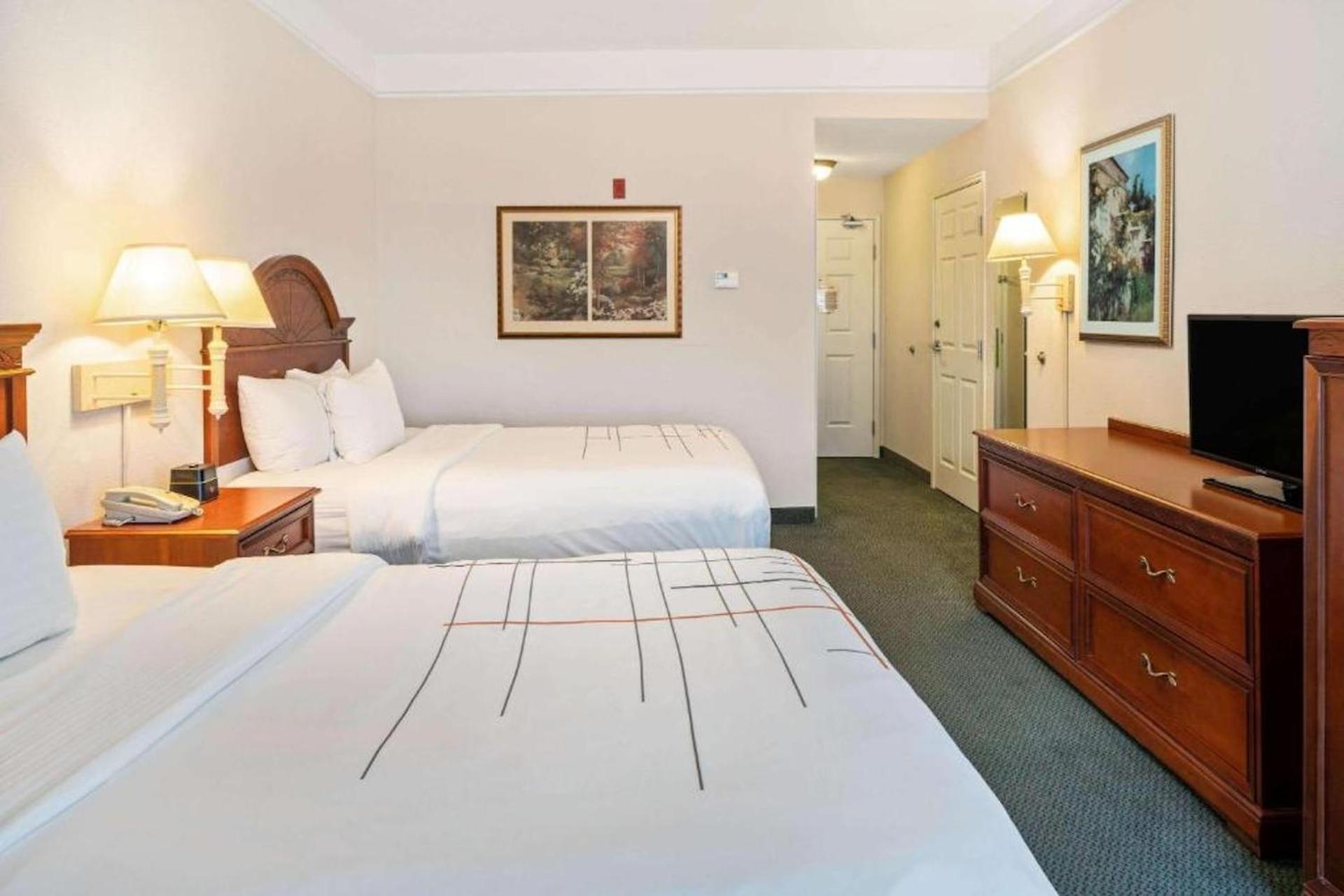 Queen Room with Two Queen Beds and Bath Tub - Mobility Accessible/Non-Smoking - Photo 1